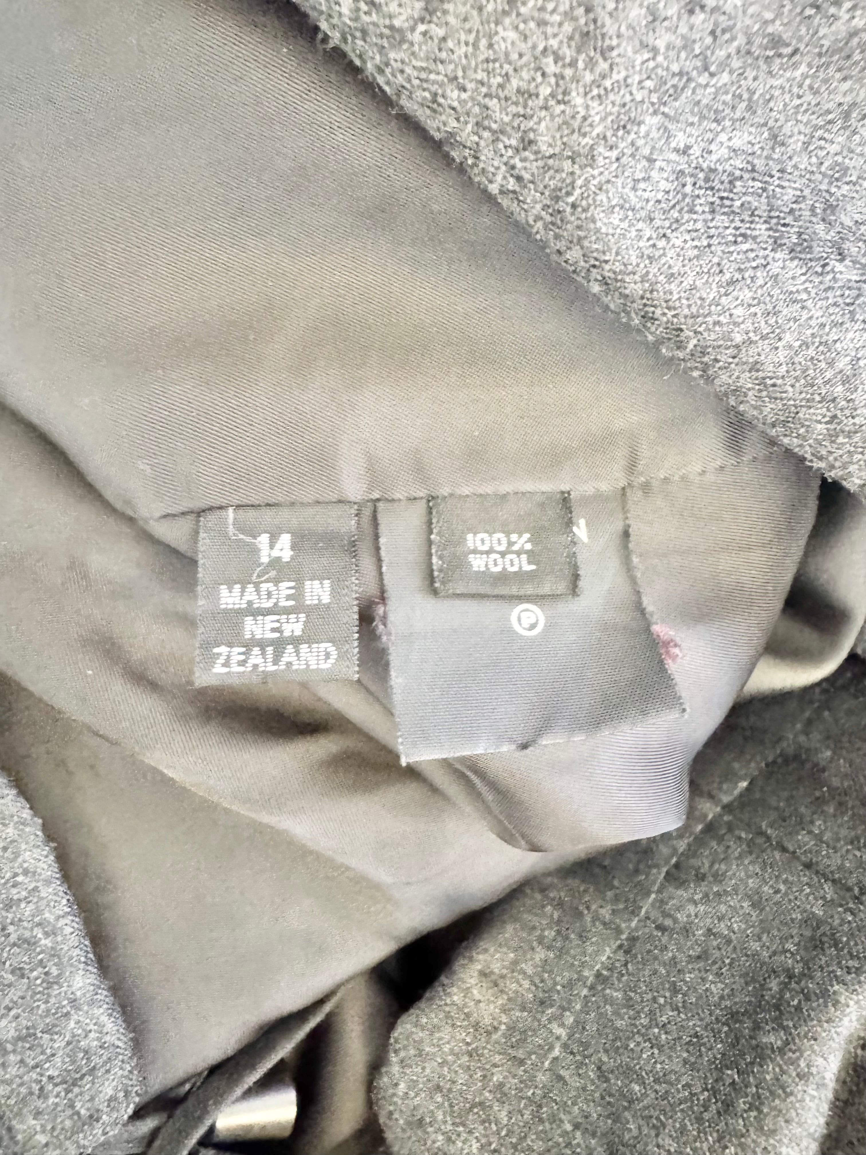 Zambesi Unisex Grey Hooded Coat Size 14