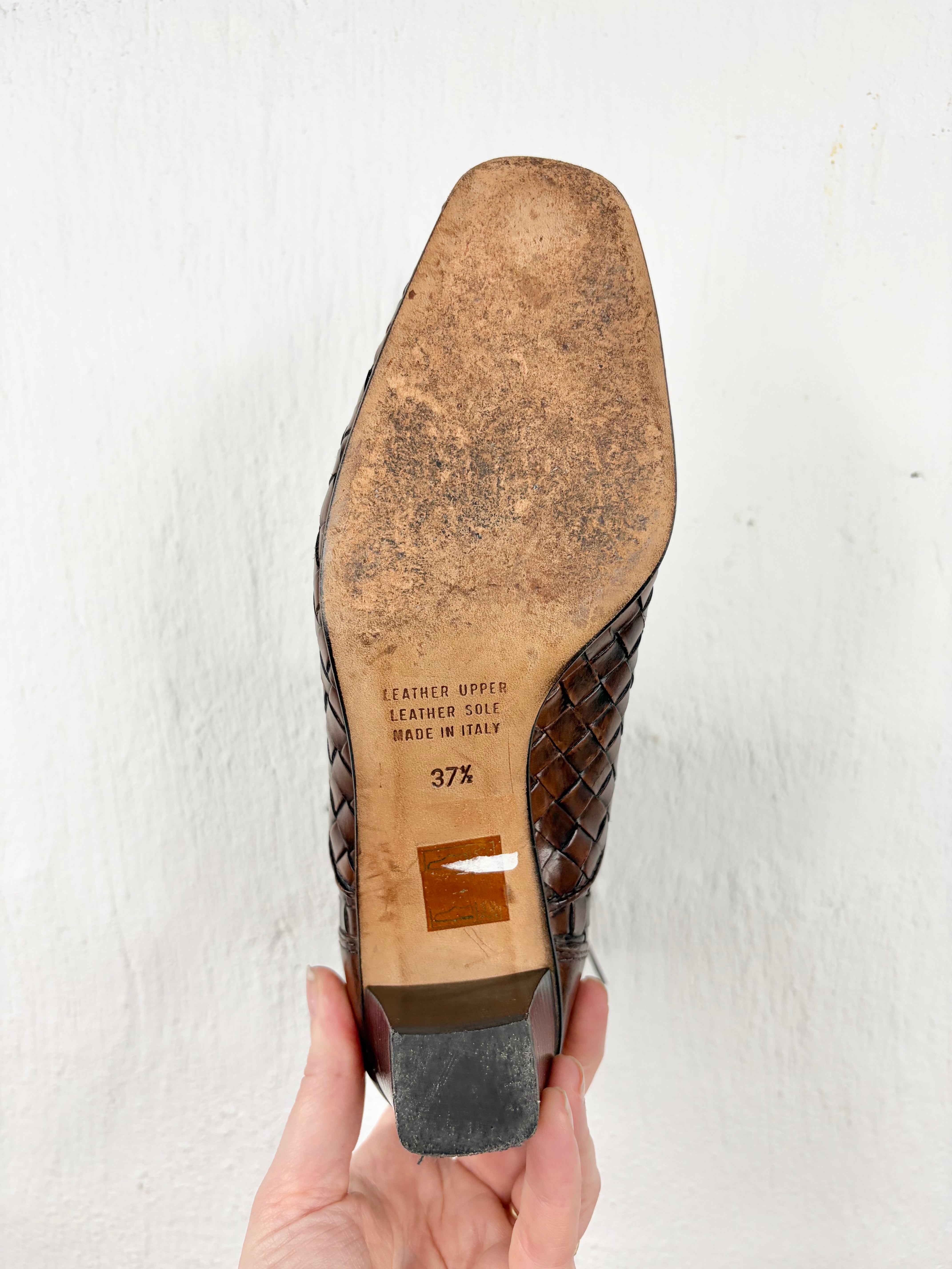 Bottega Intrecciato Chocolate Leather Lace Up Boot - EU37.5