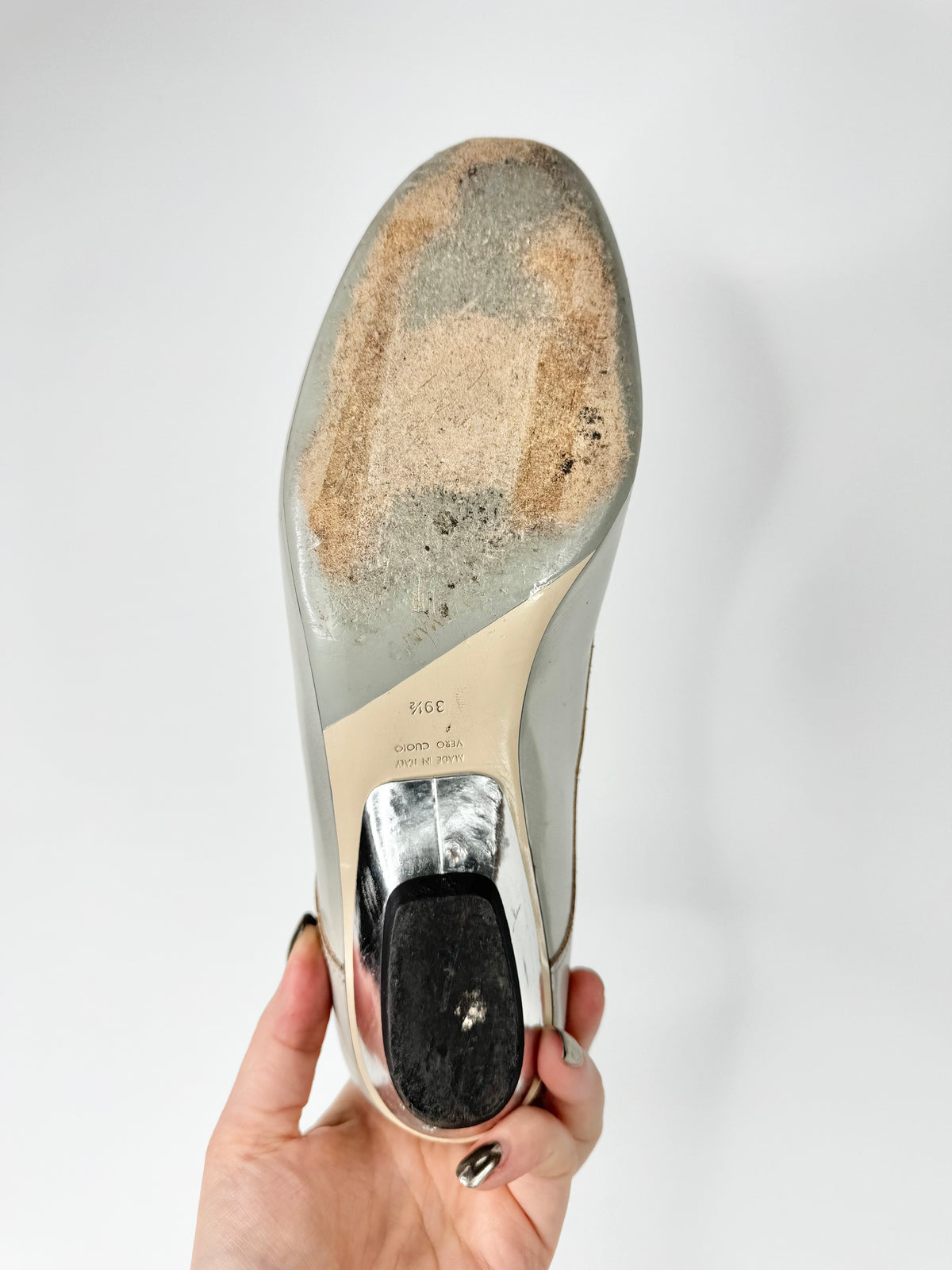 Giorgio Armani Soft Silver Leather Lace Up Shoes - EU39.5