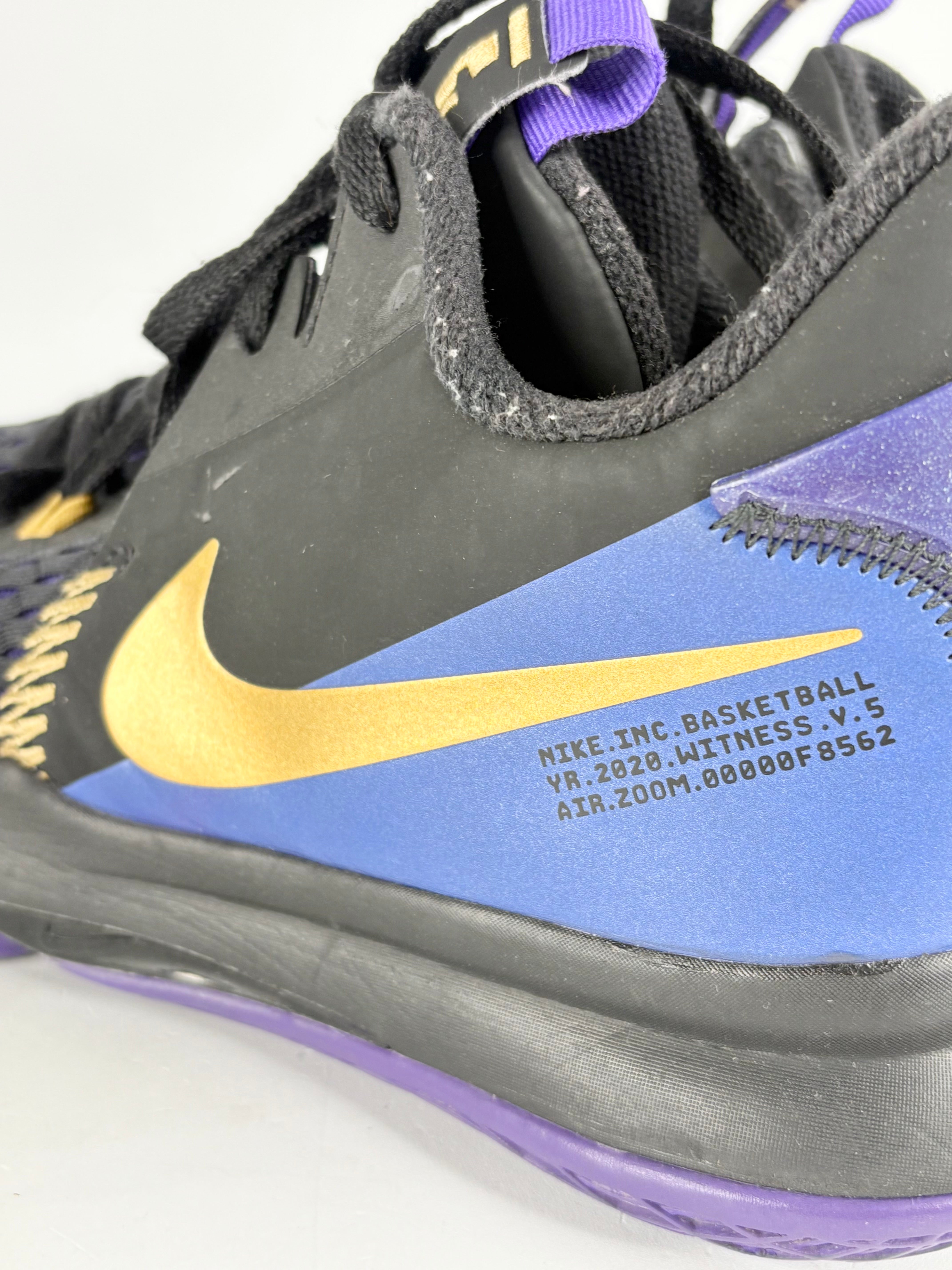 Nike LeBron 'Lakers' Witness 5 Basketball Sneakers - EU46