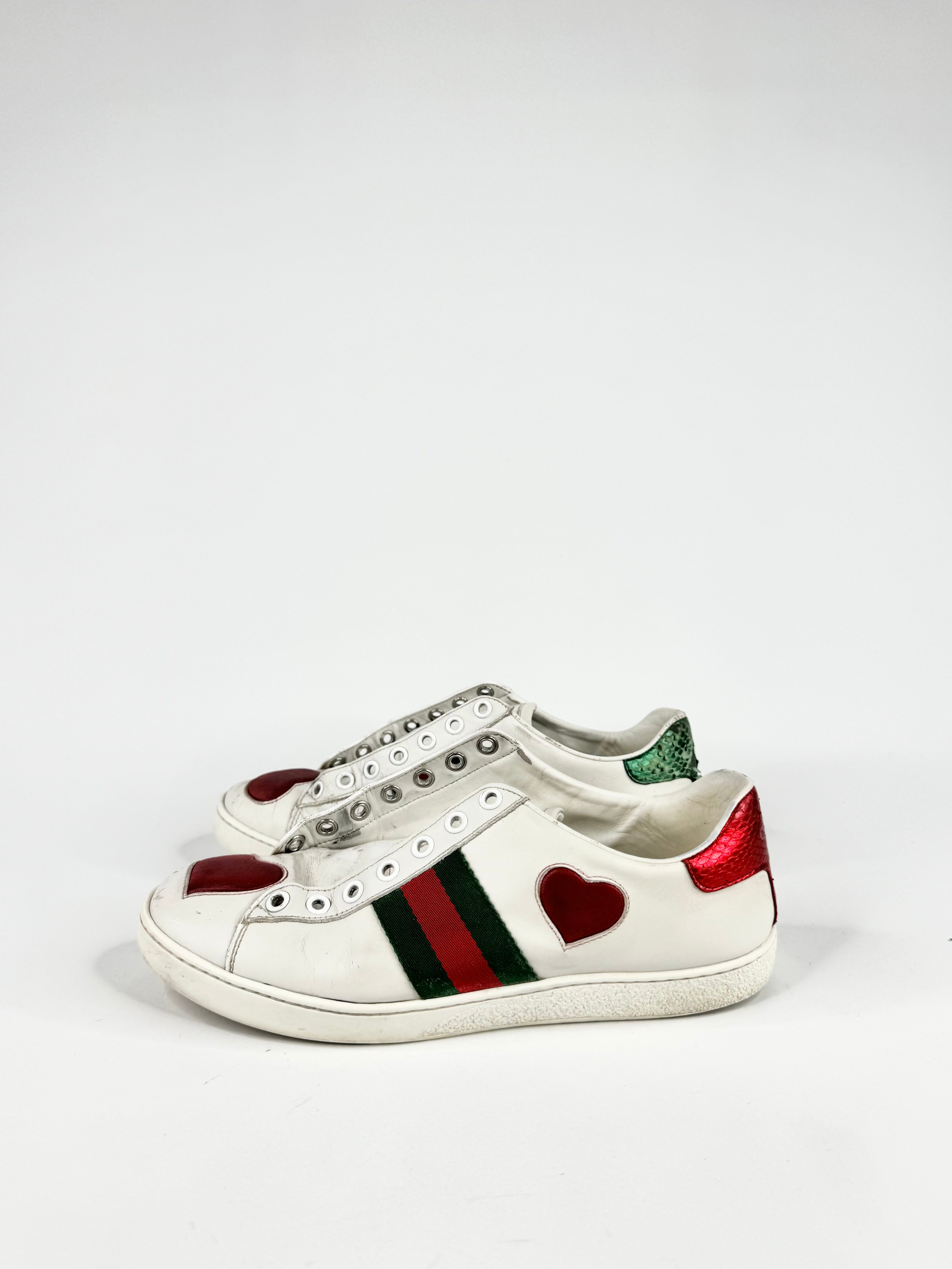 Gucci White 'Ace' Low Top Sneakers - EU37