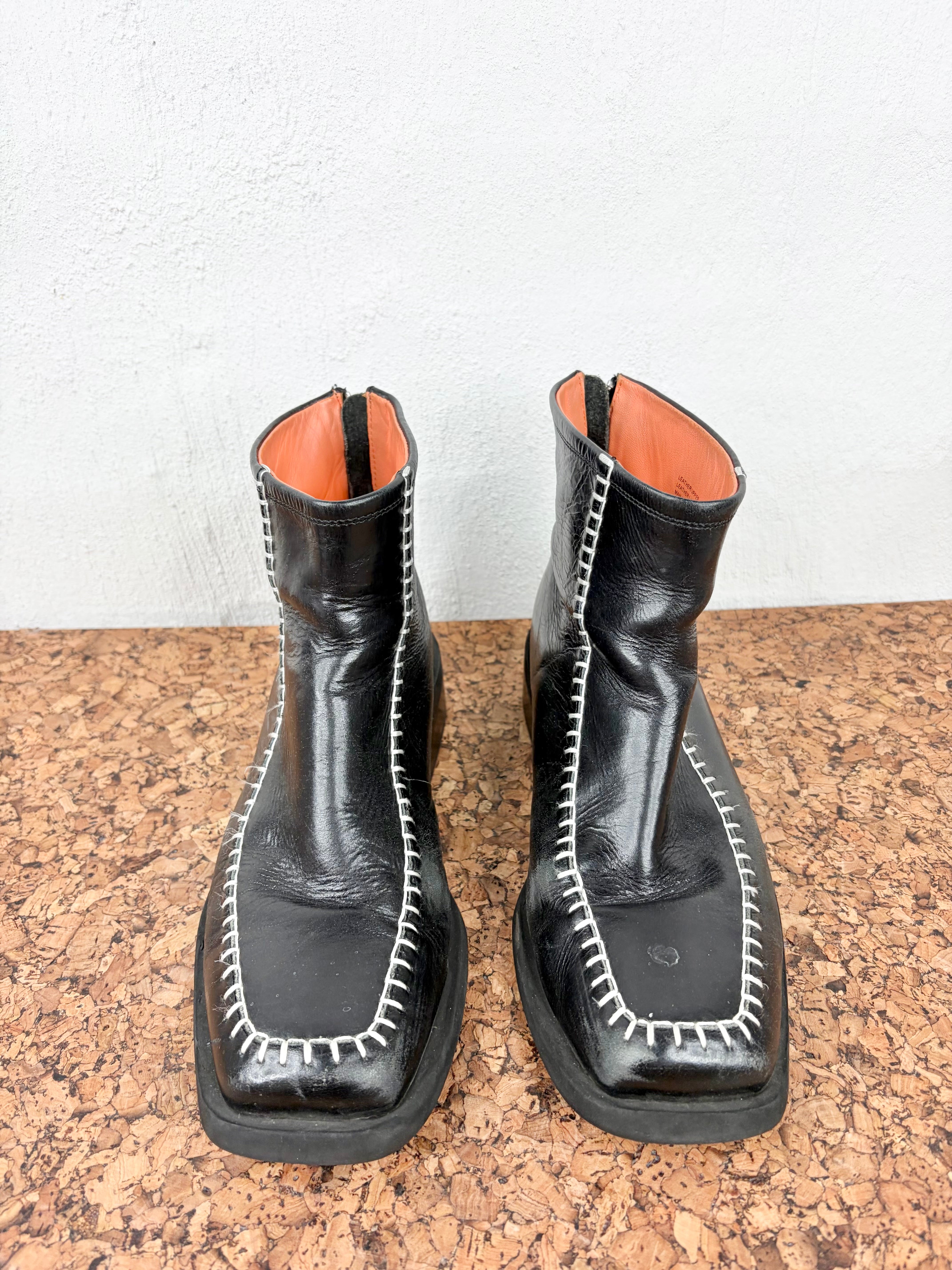 Radical Yes! Black Square Toe Boot with White Contrast Stitch - EU41
