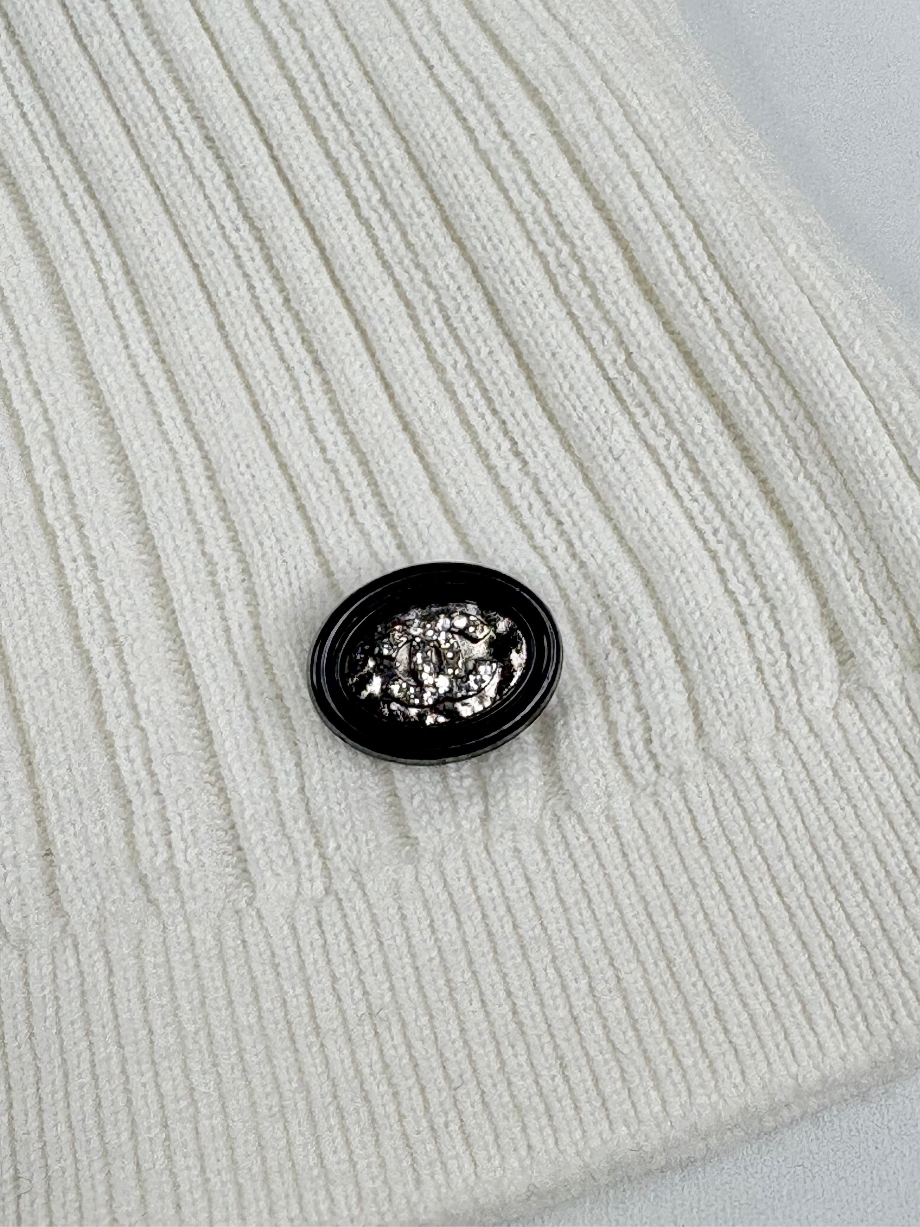 Chanel Ecru Rib-Knit Short Sleeve Top - AU10
