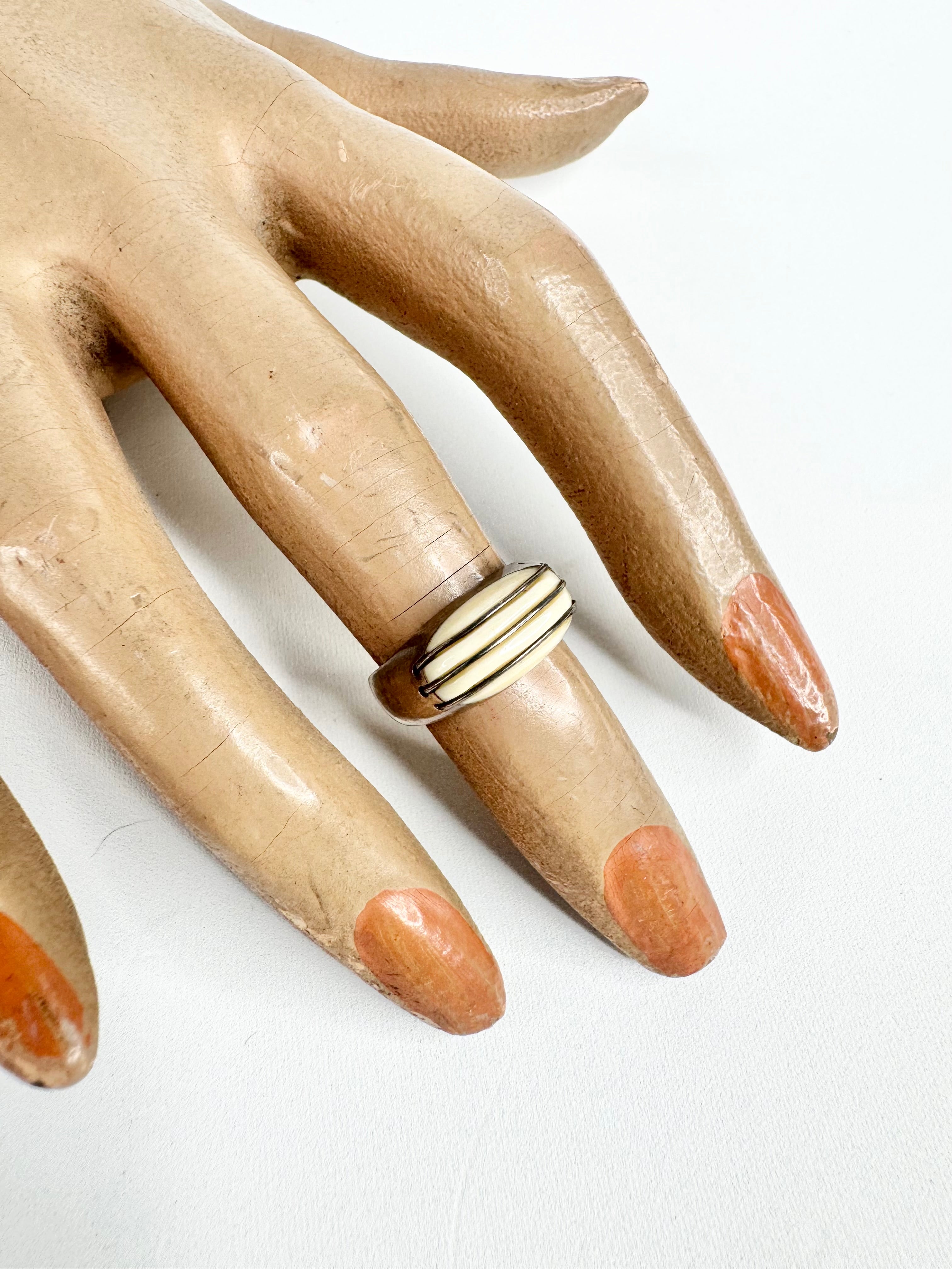 Vintage Silver Abstract Ring