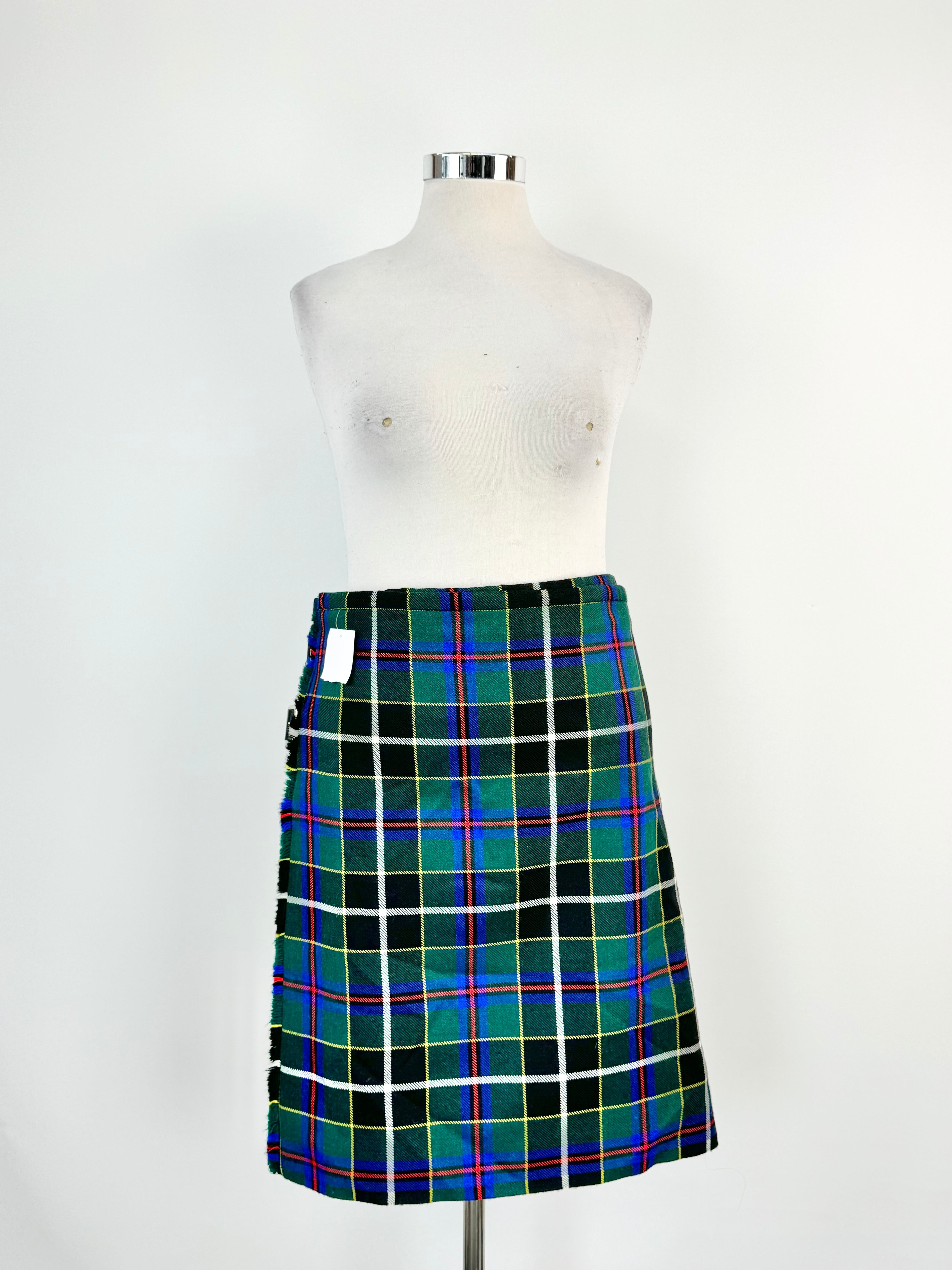 Gaelic Themes Black Prince Charlie Suit & Kilt Set - L