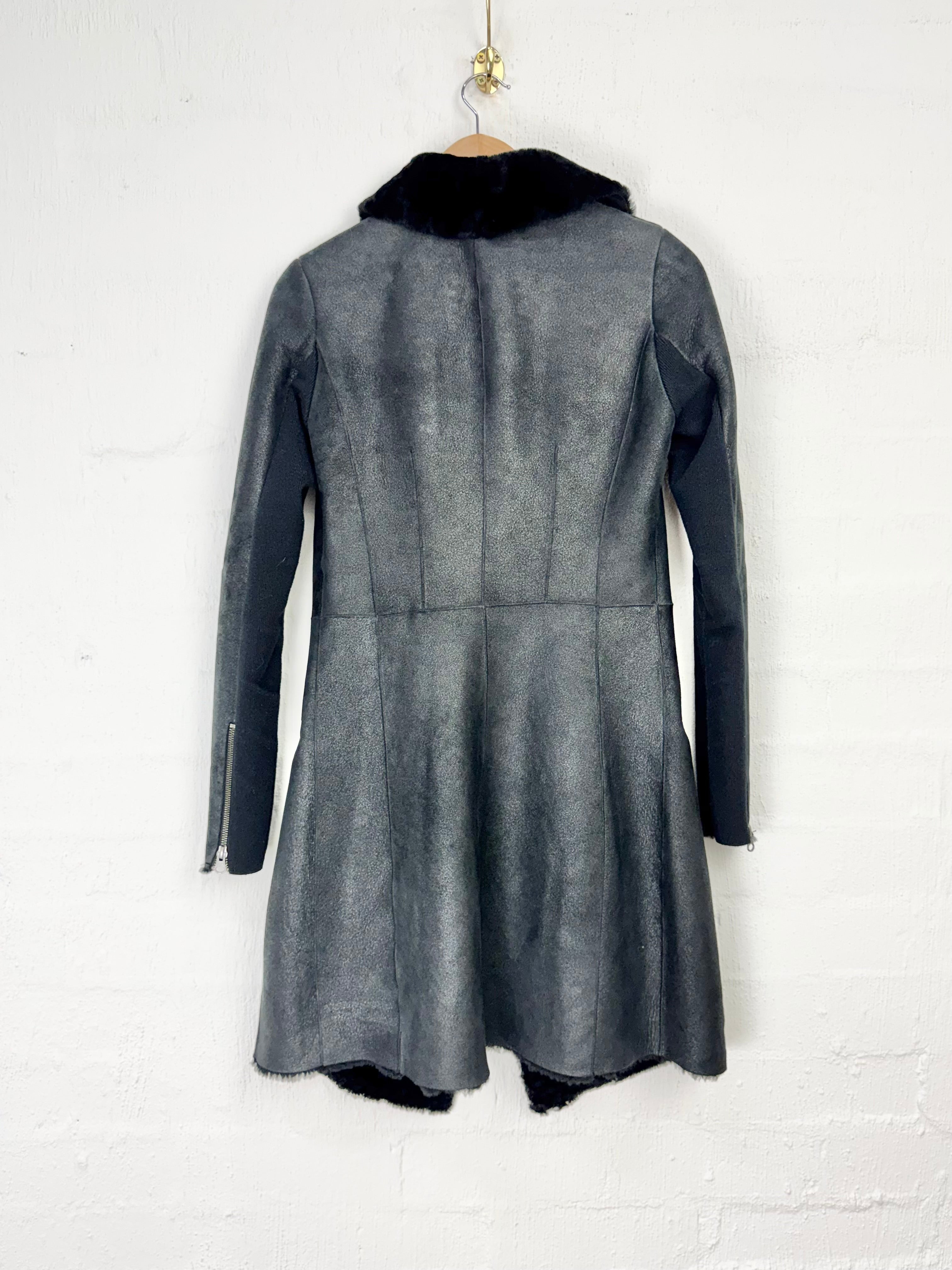 Scanlan Theodore Black Shearling Coat - AU10