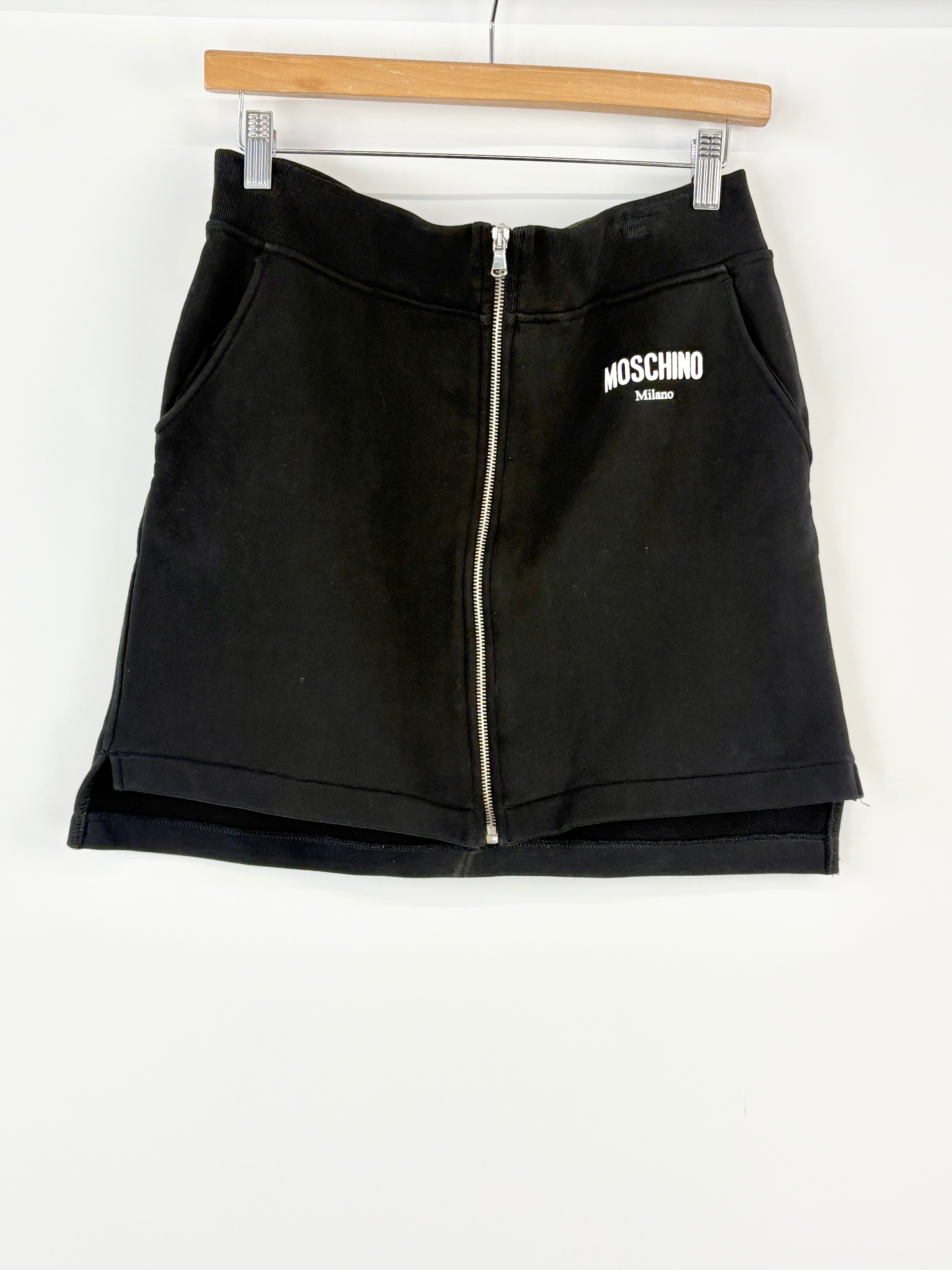 Moschino Couture! Black Stretch Zip-Up Mini Skirt - AU8