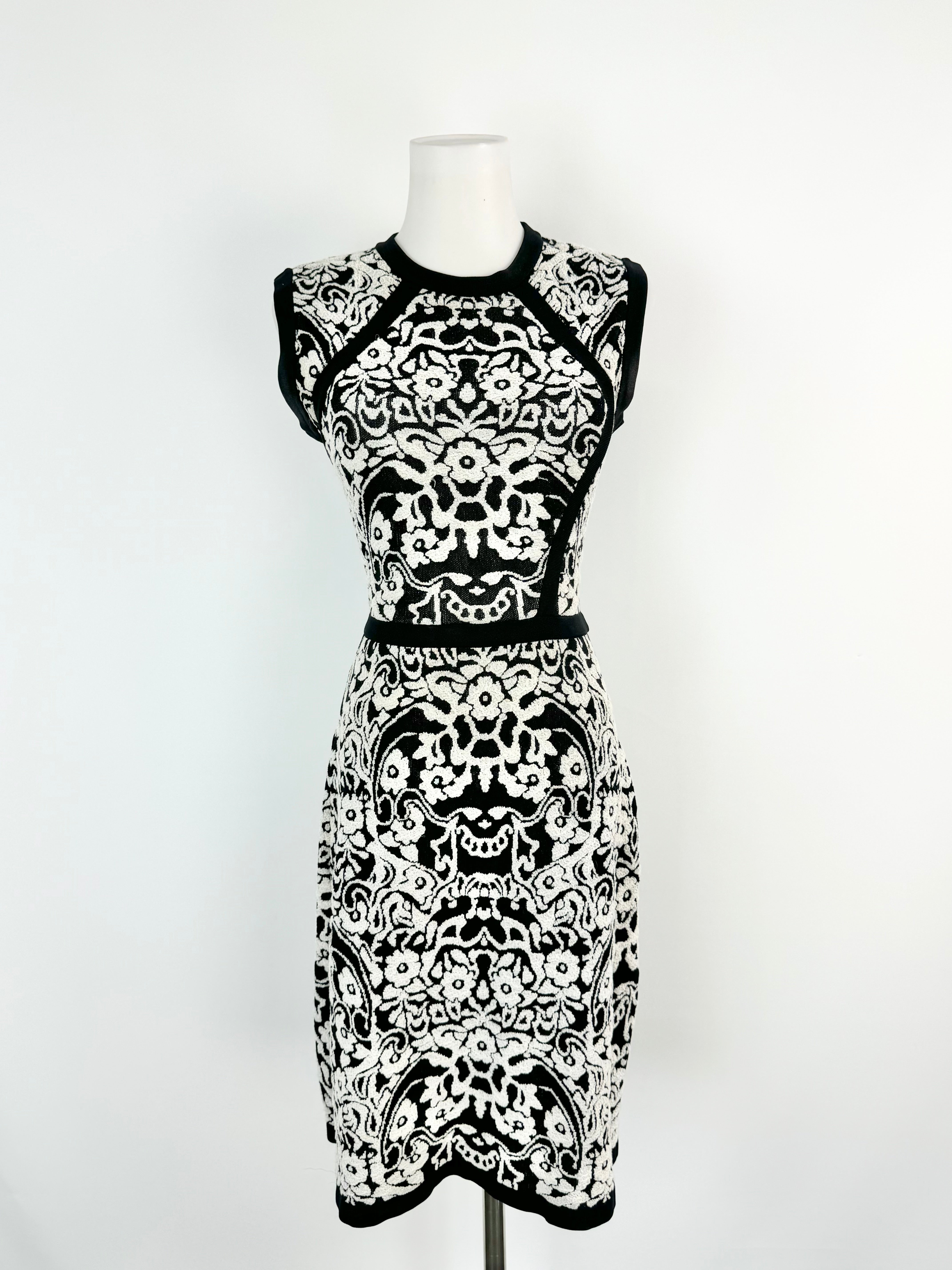 M Missioni Black & White Brocade Pattern Midi Dress - AU8