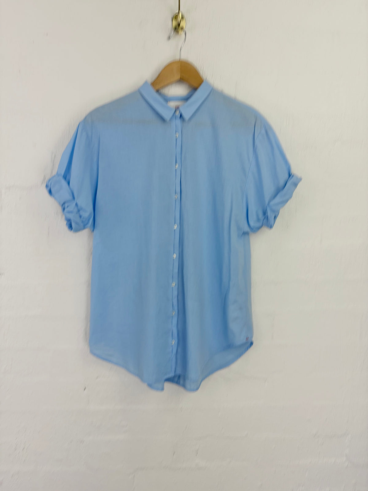 Xirena Sky Blue 'Channing' Short Sleeve Shirt - AU8/10