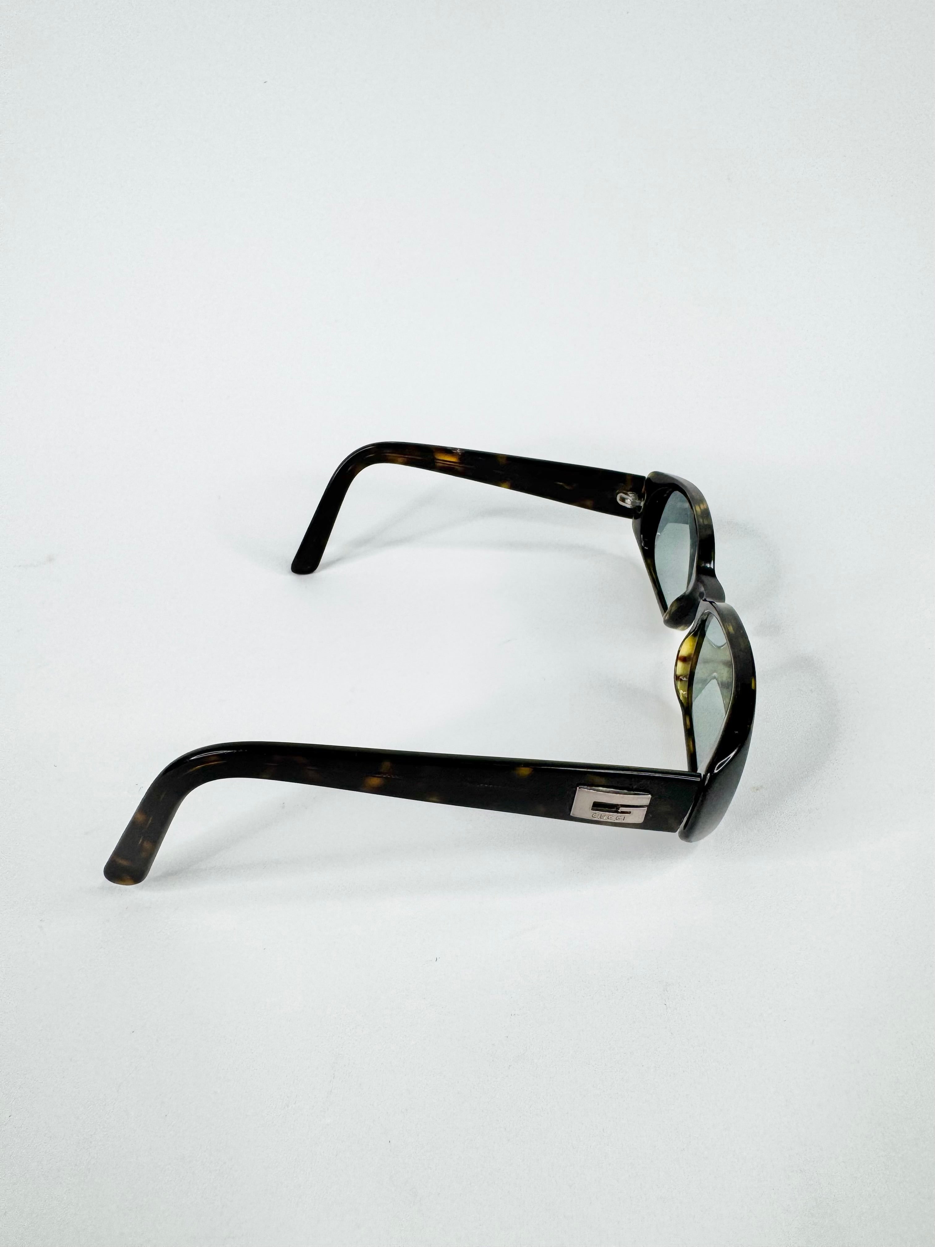 Vintage 90s Gucci Tortoiseshell Sunglasses