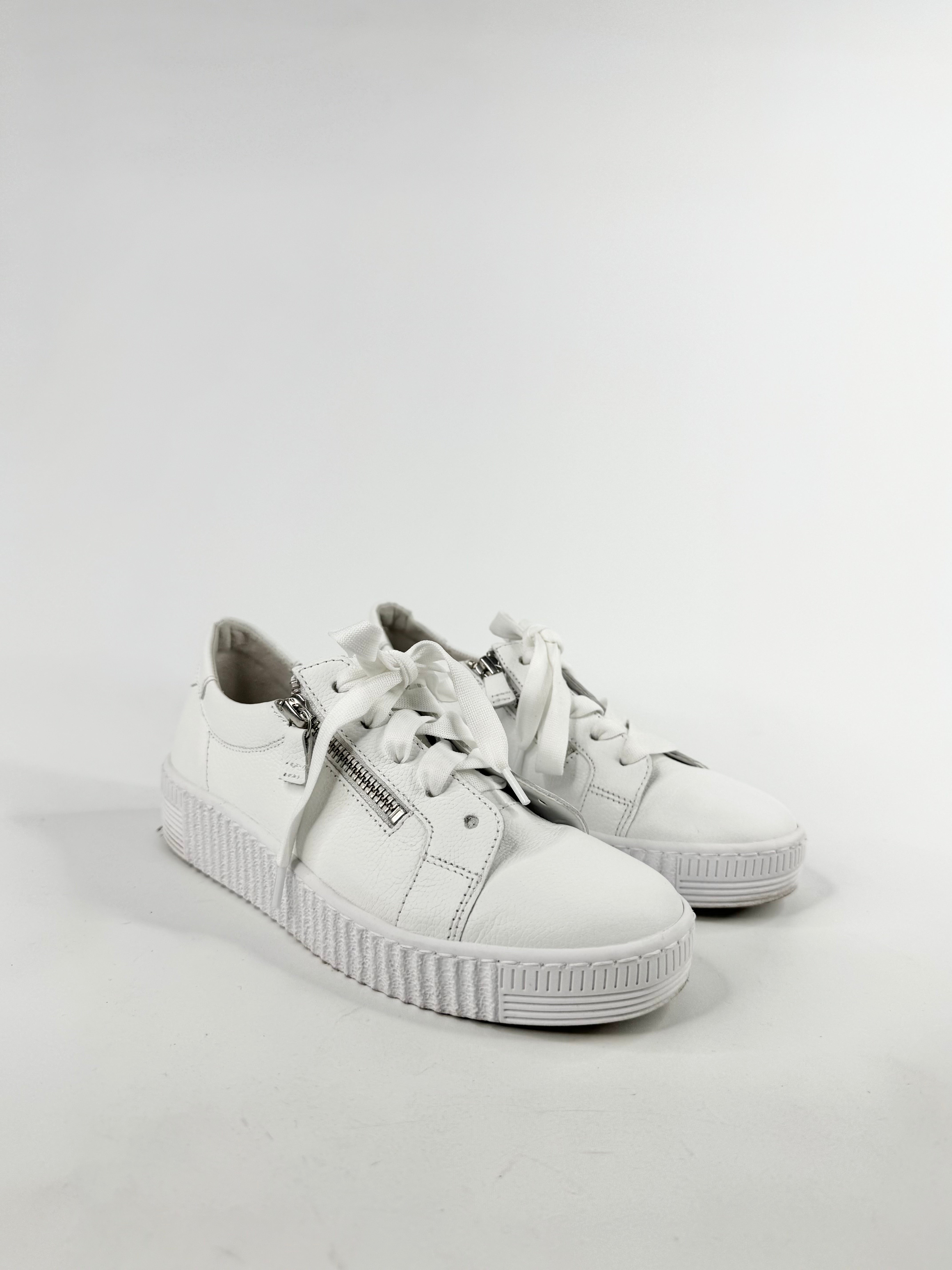 Garbor White Zipper Sneakers - 4