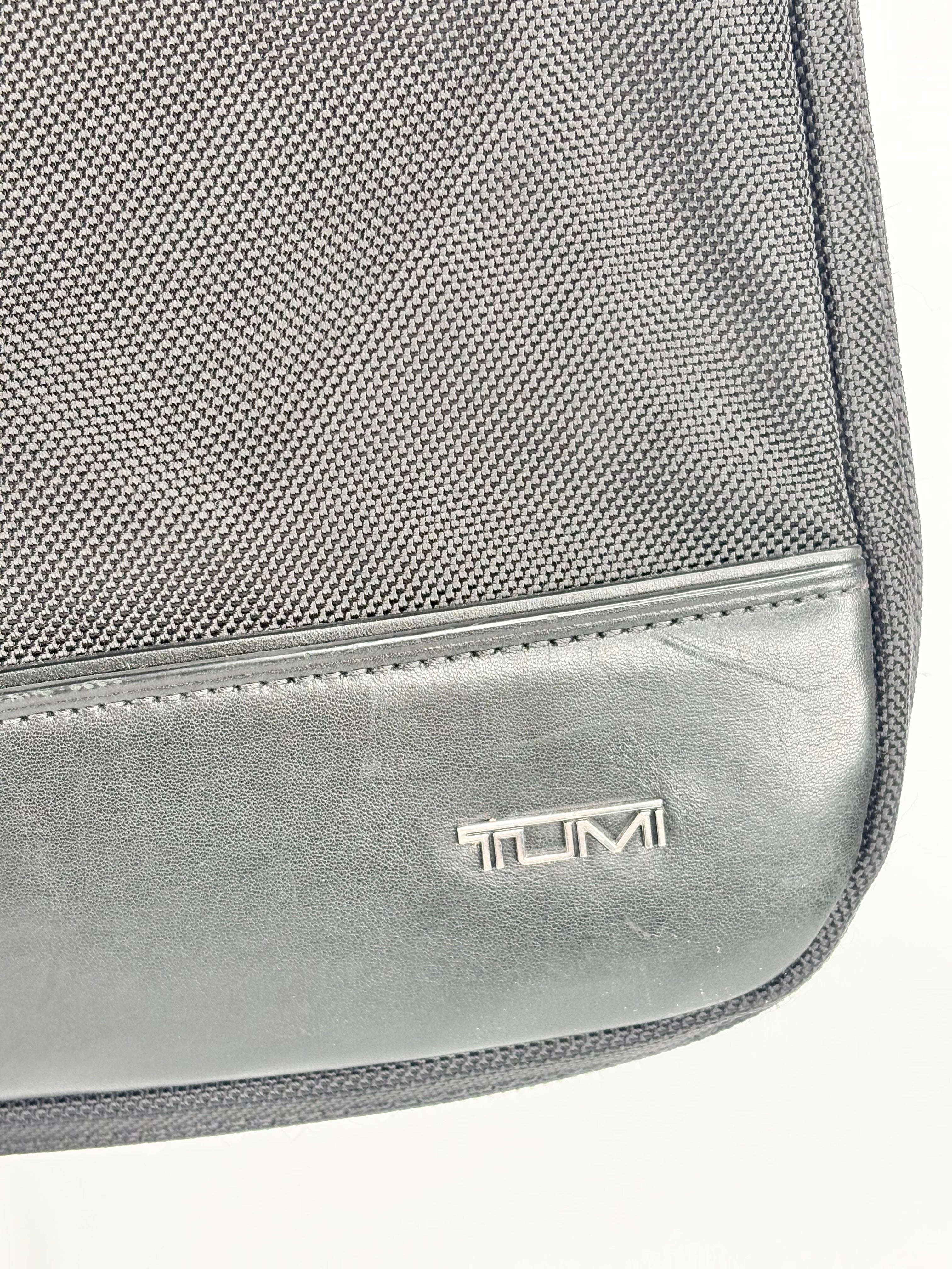 Tumi Black Leather & Mesh Combo Messenger Briefcase