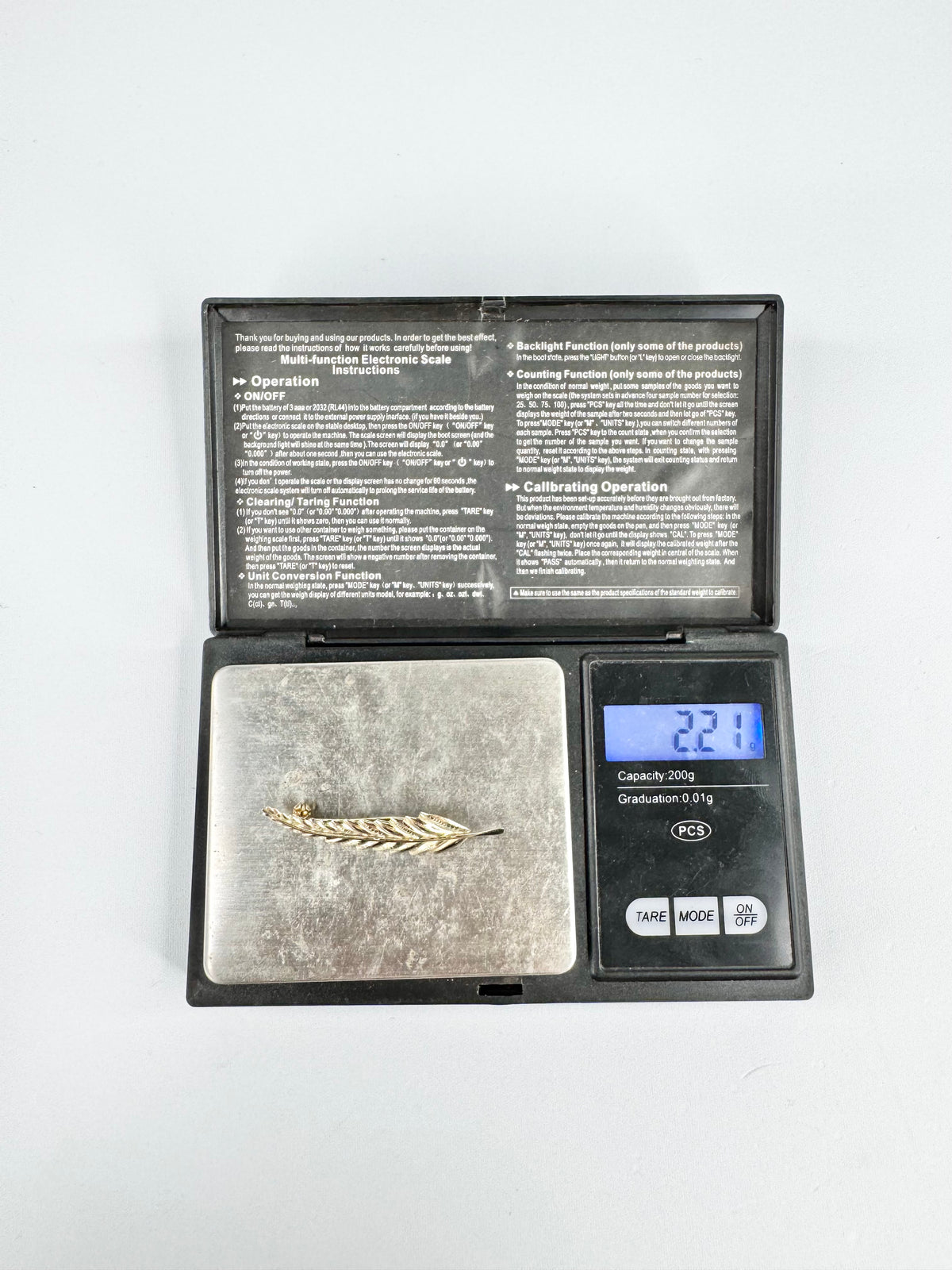 9ct Birmingham Hallmarked Feather Brooch