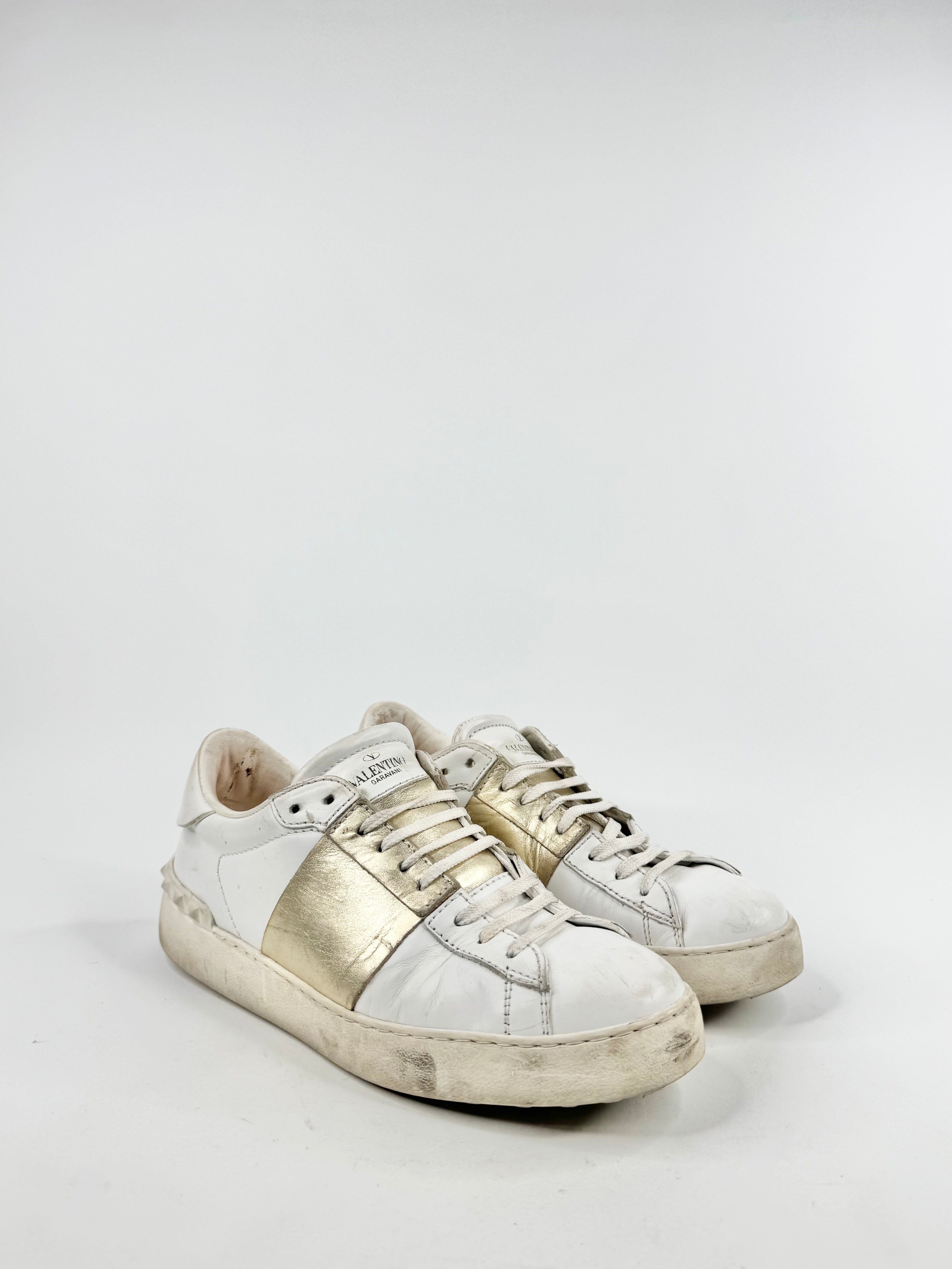 Valentino Garavani White Sneakers - 9