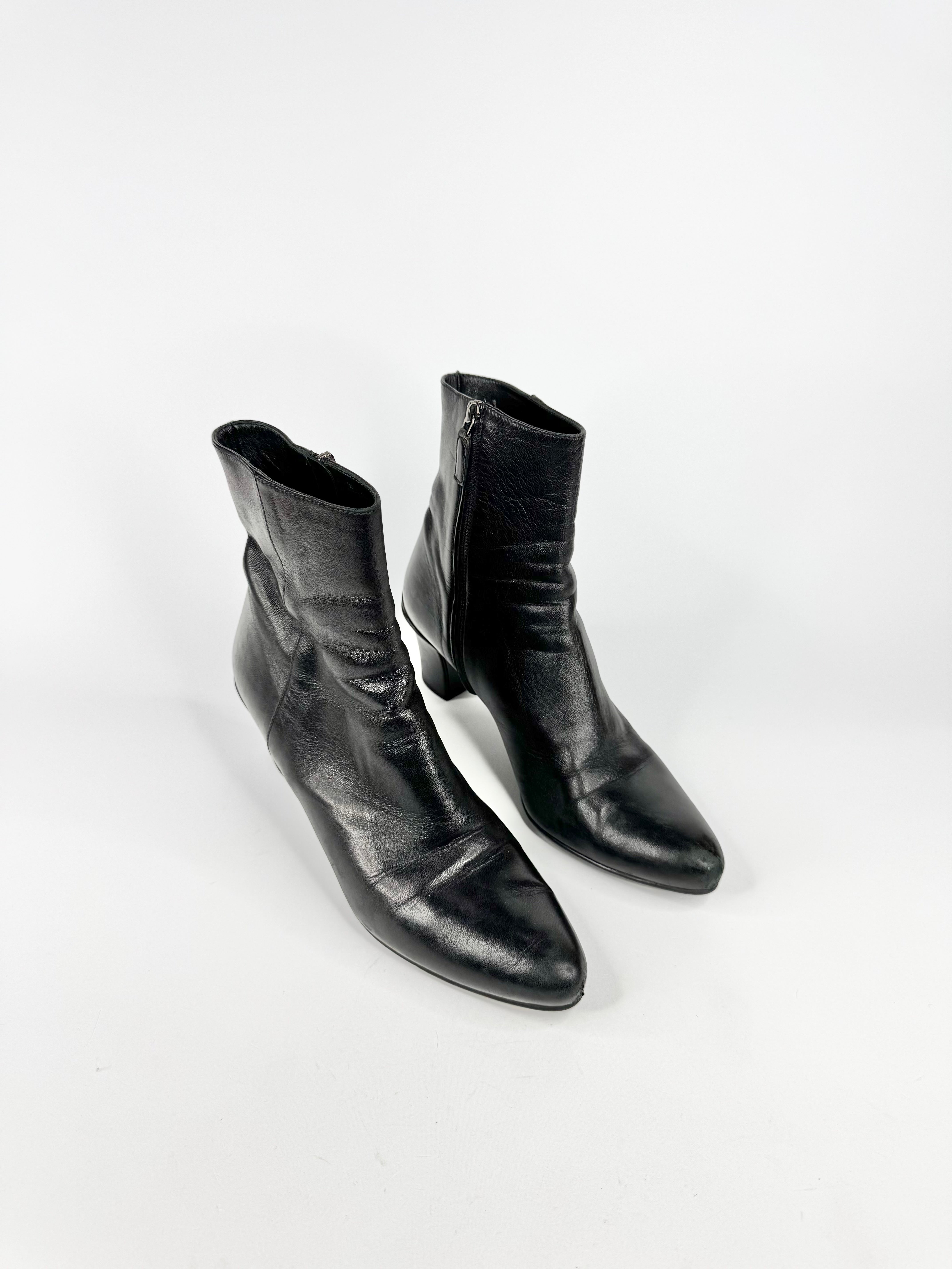 Prada Black Smooth Leather Zippered Ankle Boots - EU40