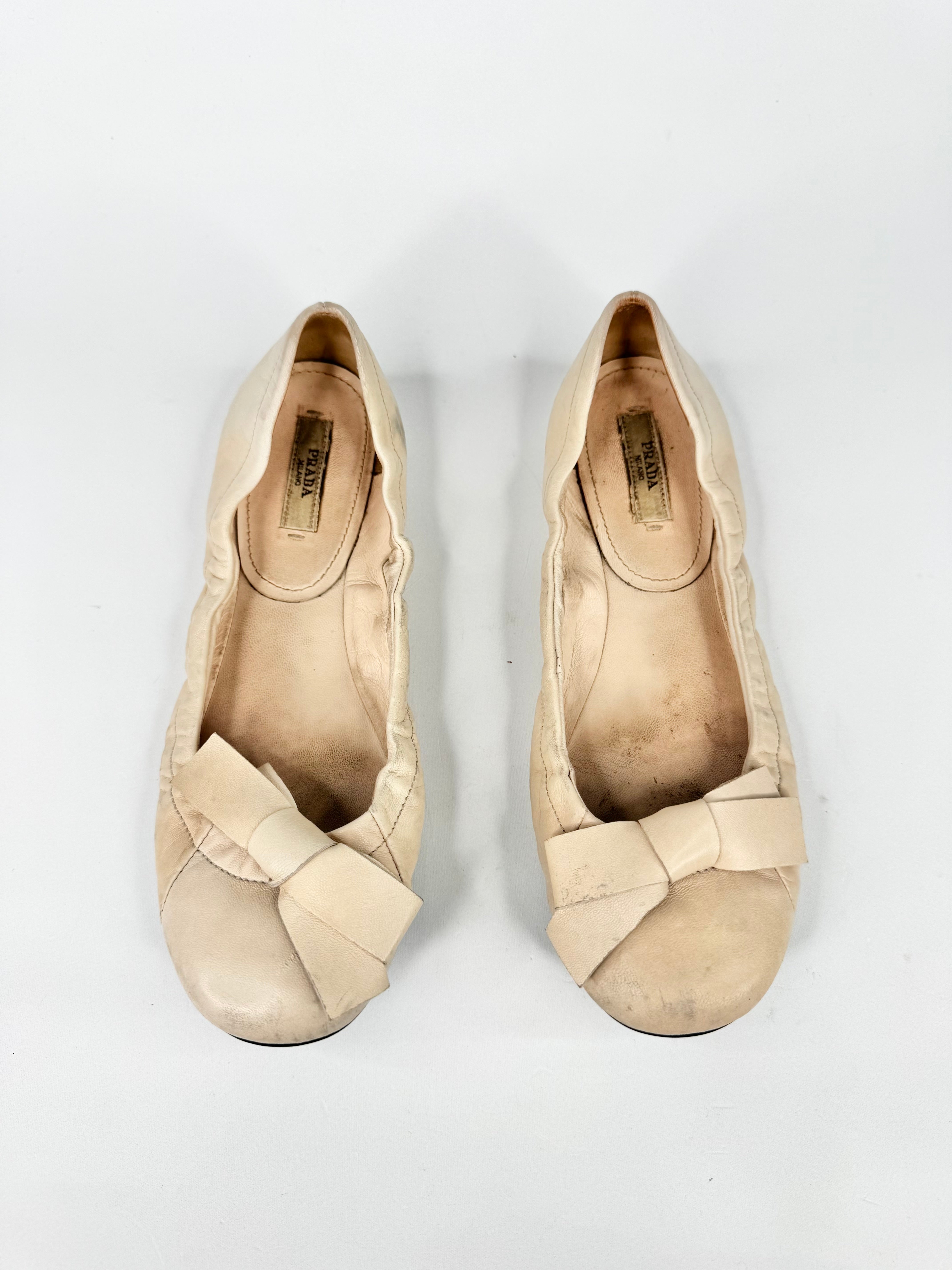 Prada Vanilla Bow Embellished Ballet Flats - EU36.5