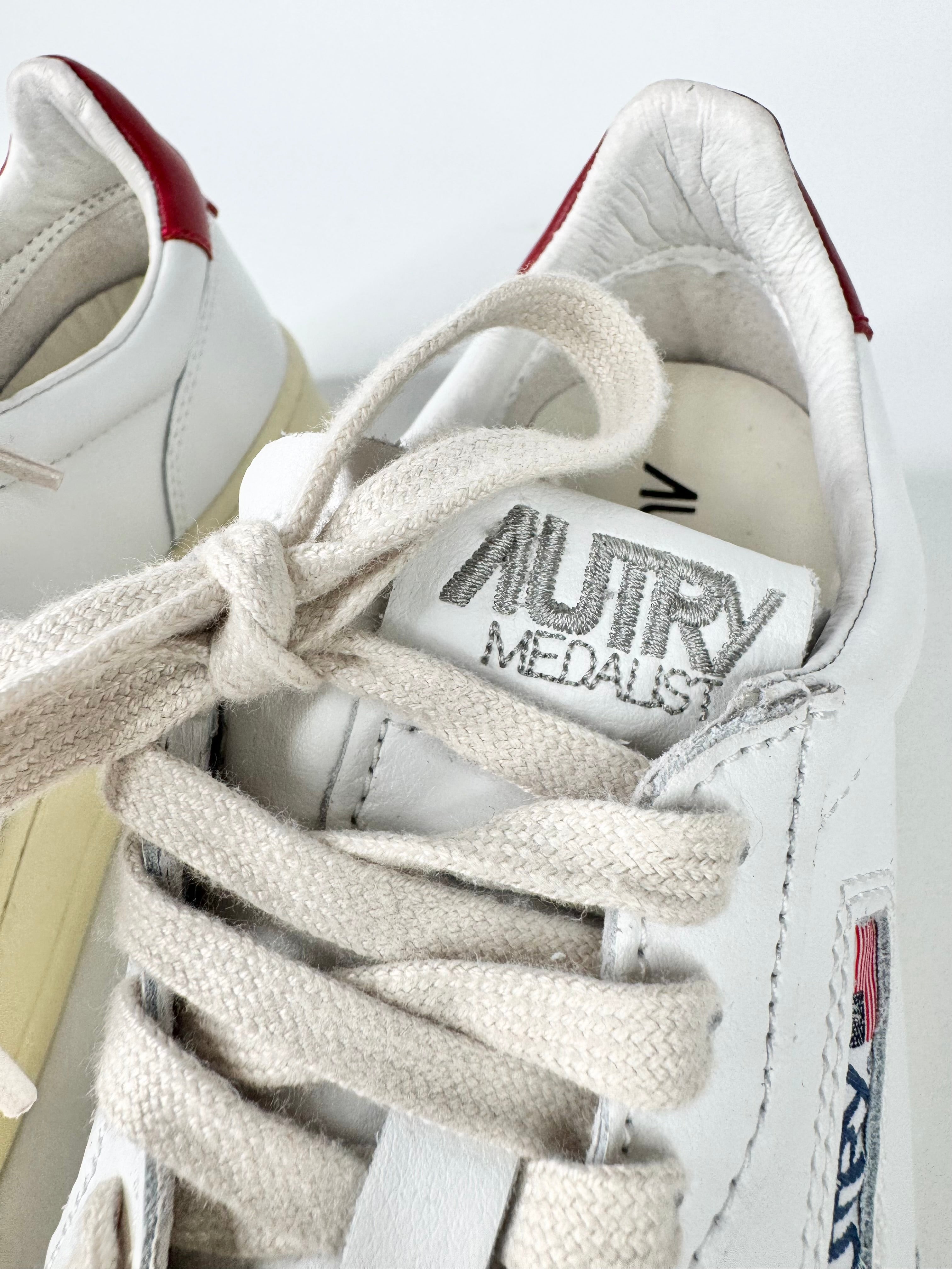 Autry 01 Red & White Low Top Leather Sneakers - EU41