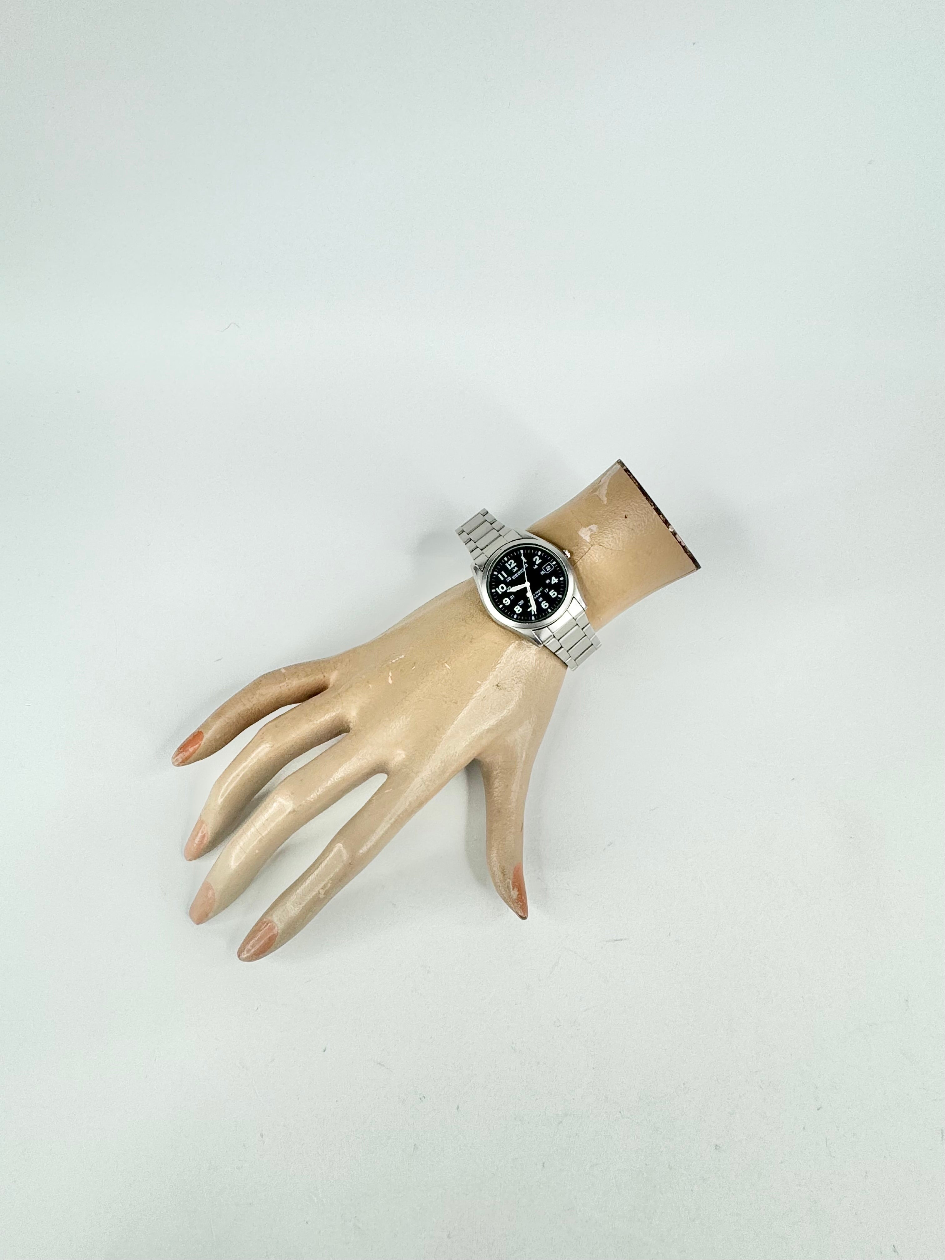 Seiko Stainless Steel 7N42-8070 Watch