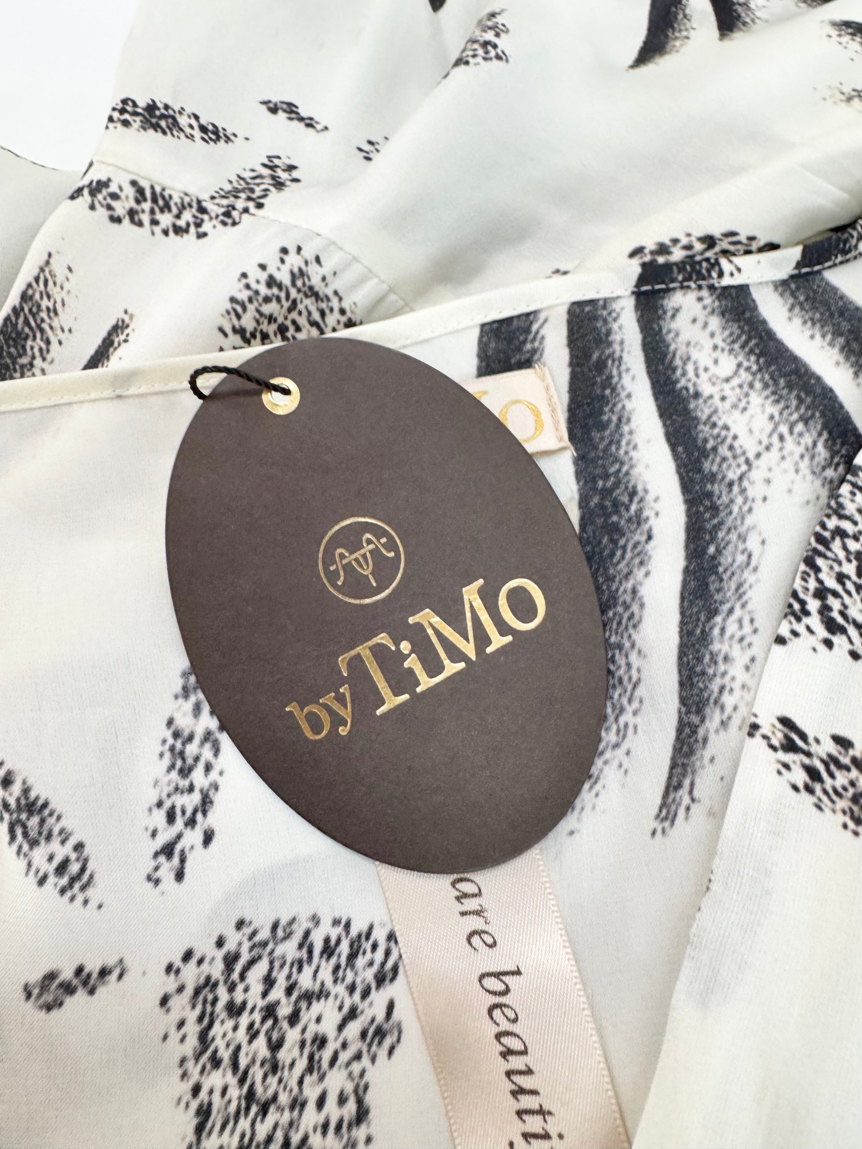 by TiMo Black & Whtie Deco Flowers Maxi Dress NWT - AU4/6