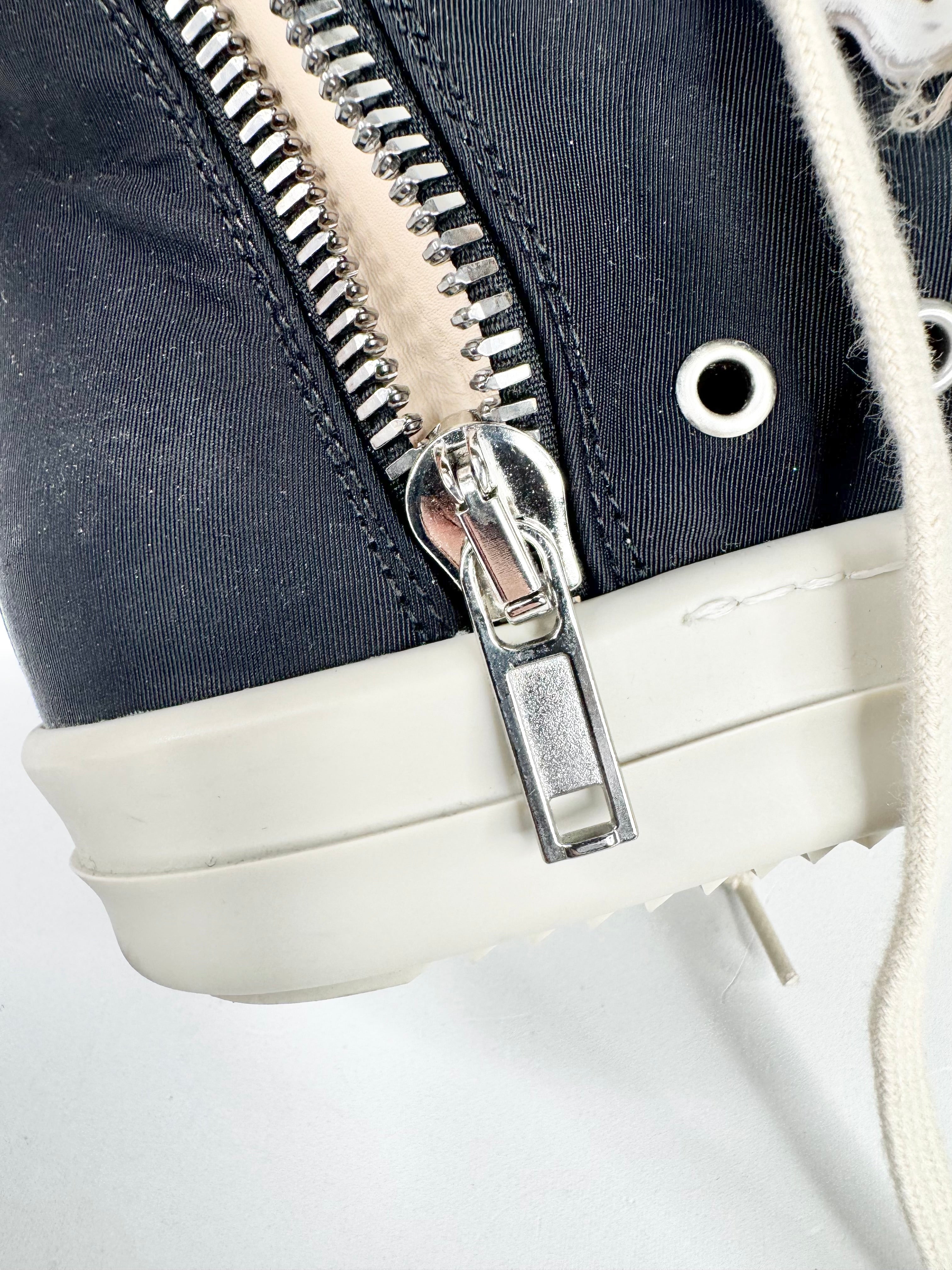 Rick Owens Drkshdw Black & White Ruffle Trim Ramones - EU41