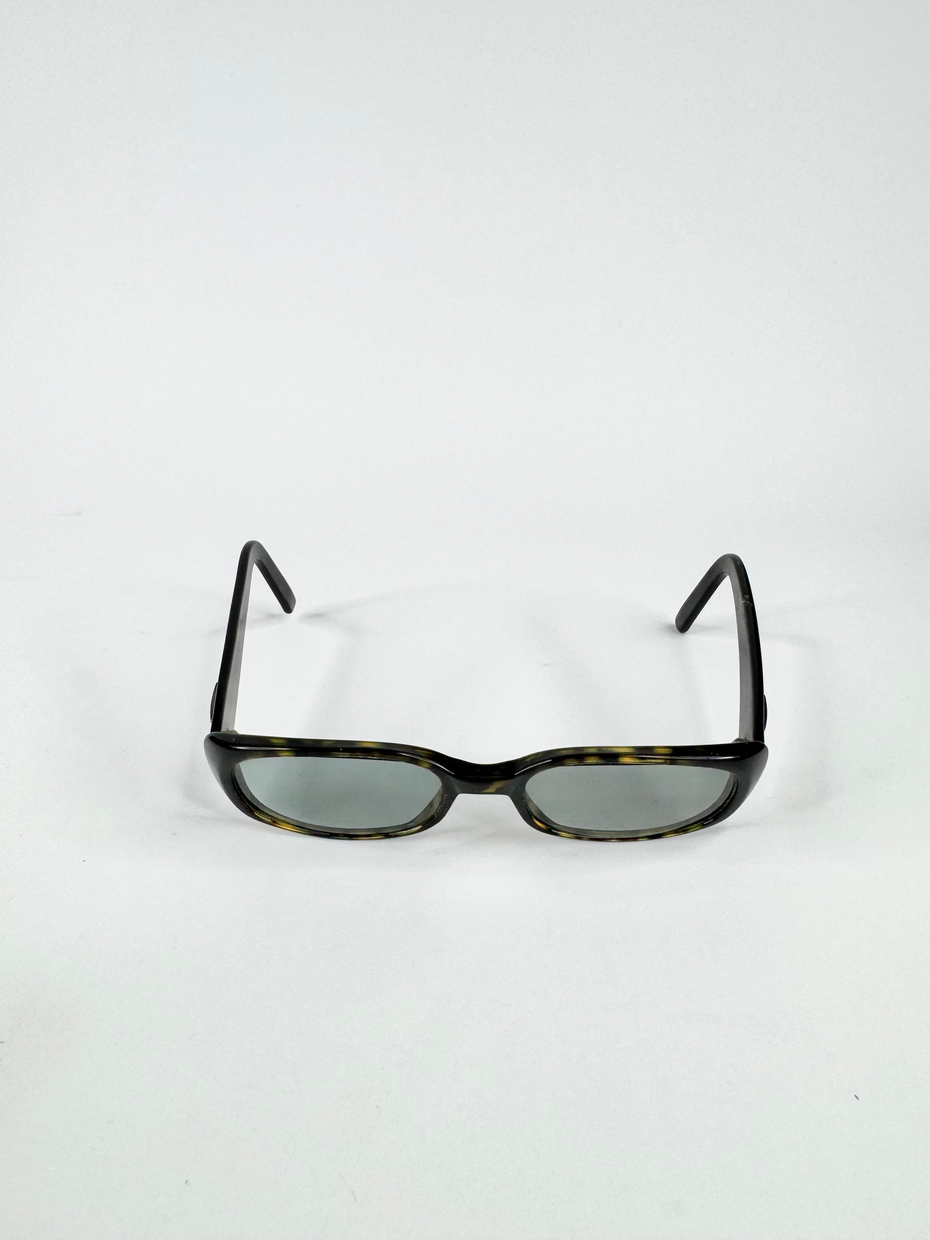 Vintage 90s Gucci Tortoiseshell Sunglasses