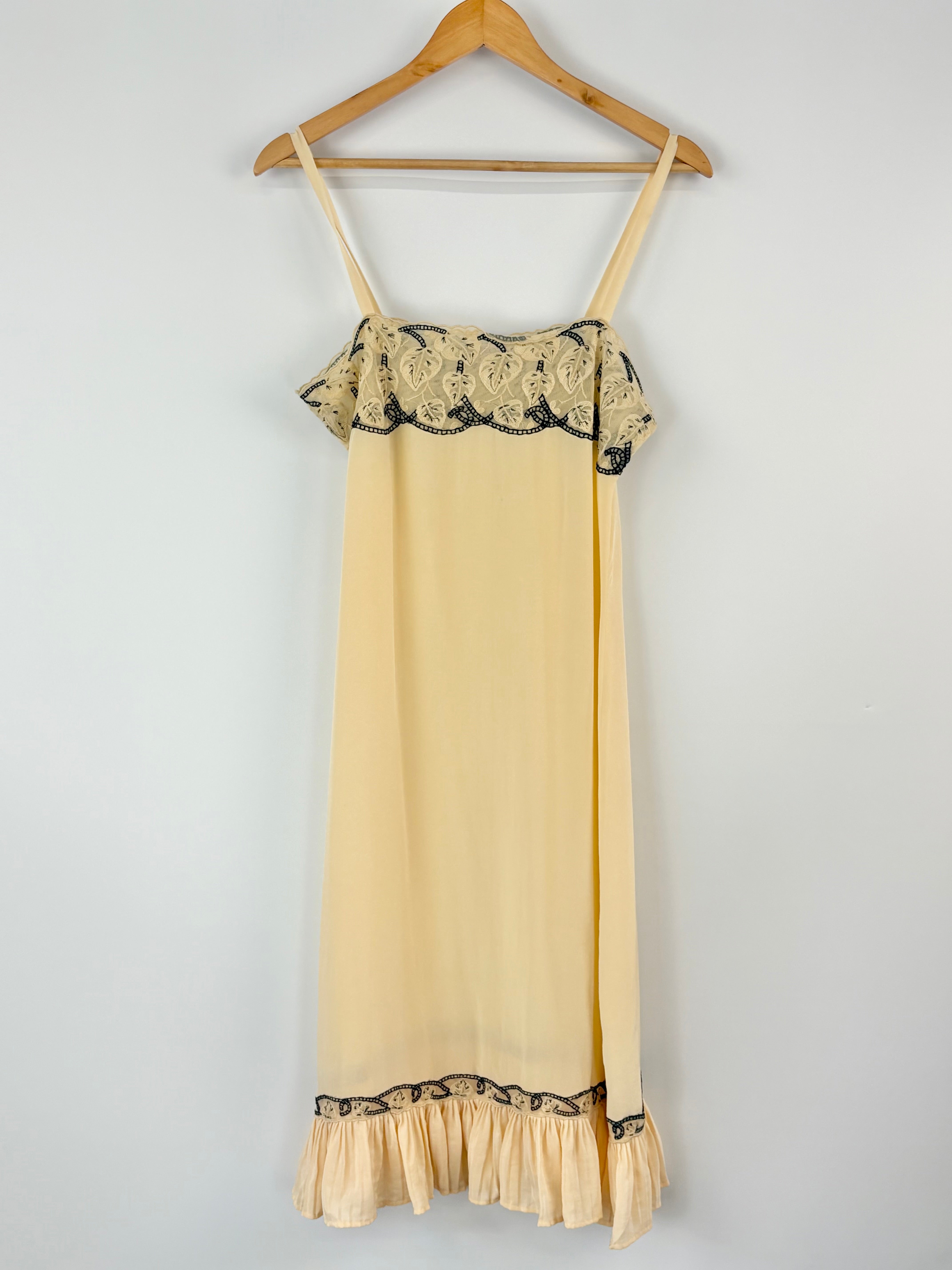 Fleur Wood Beige Silk Embroidered Lace Detail Dress - AU12