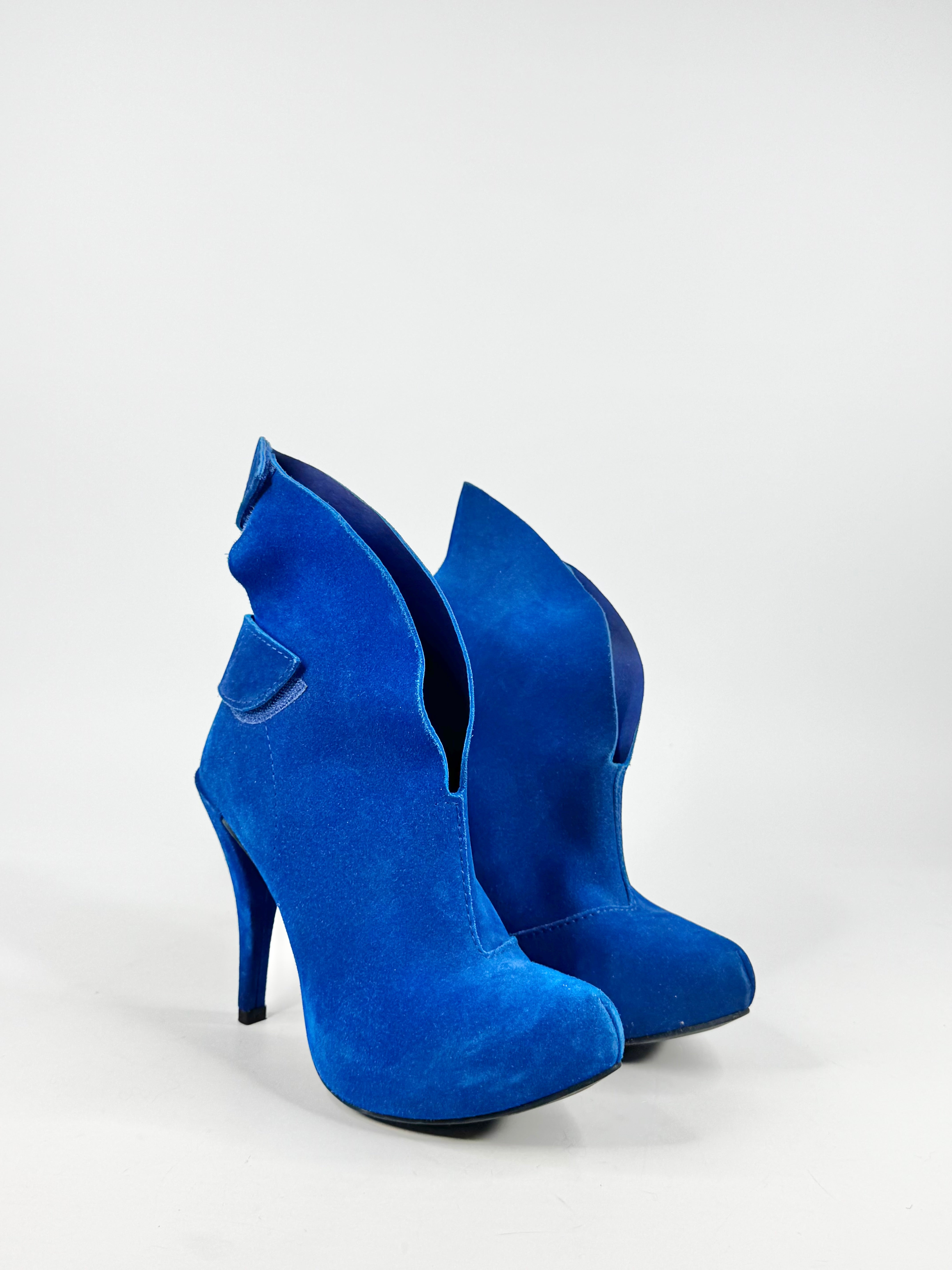Pedro Garcia Electric Blue Suede Stiletto Boots - EU39