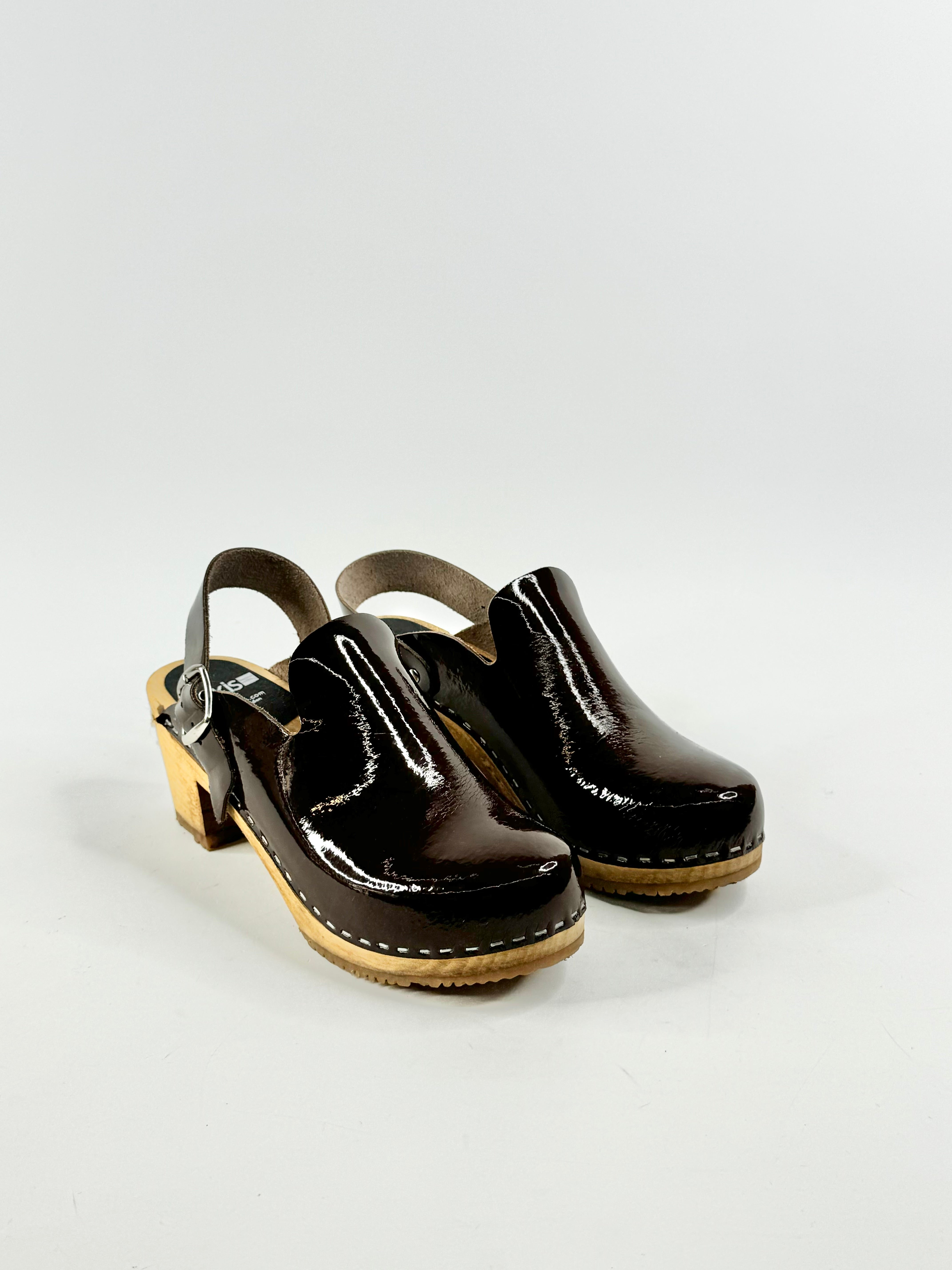 Funkis Patent Leather Coffee Clogs - EU38