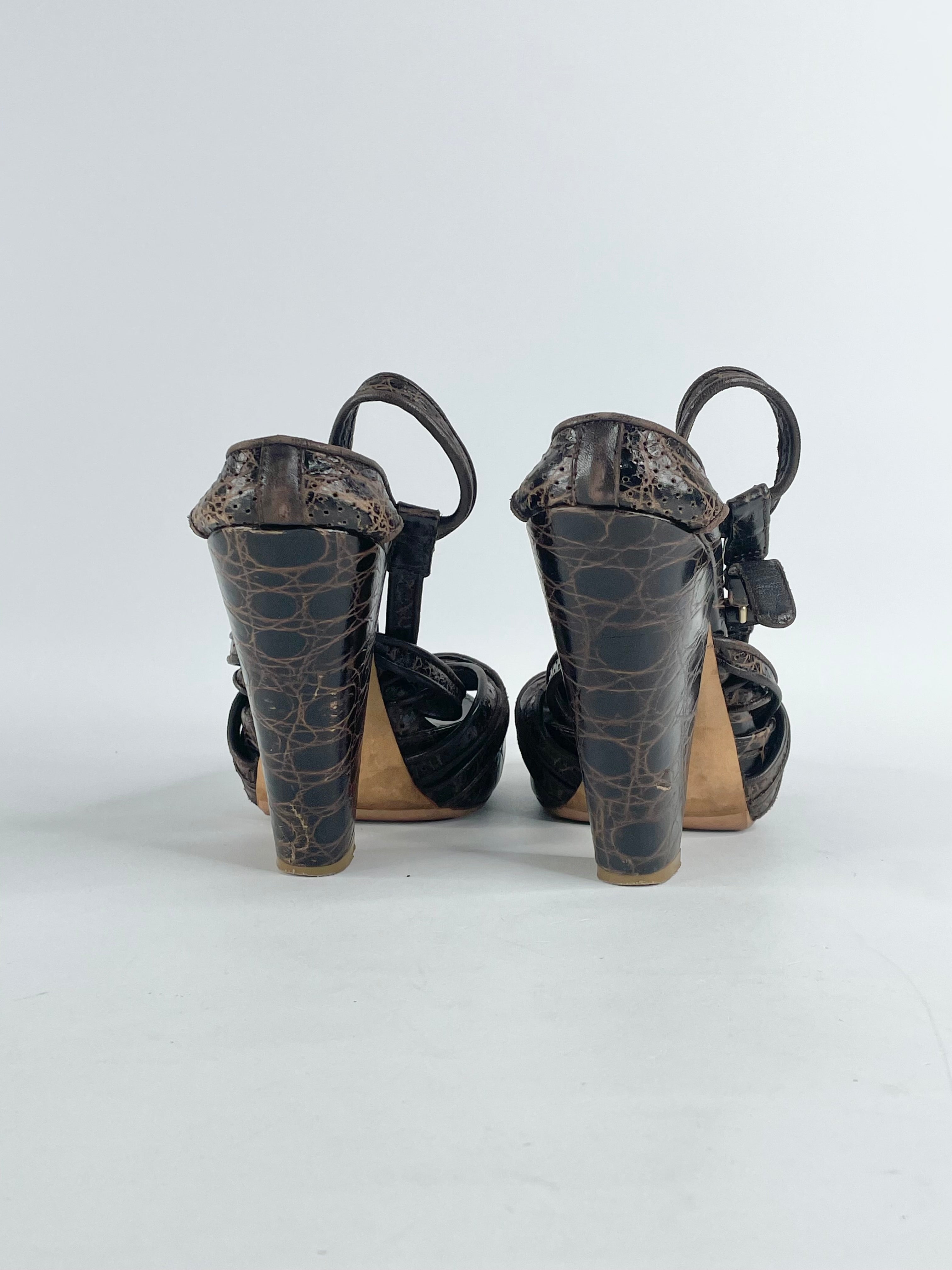 Givenchy Brown Leather Textured Cross-Strap Open Toe Sandals - EU39
