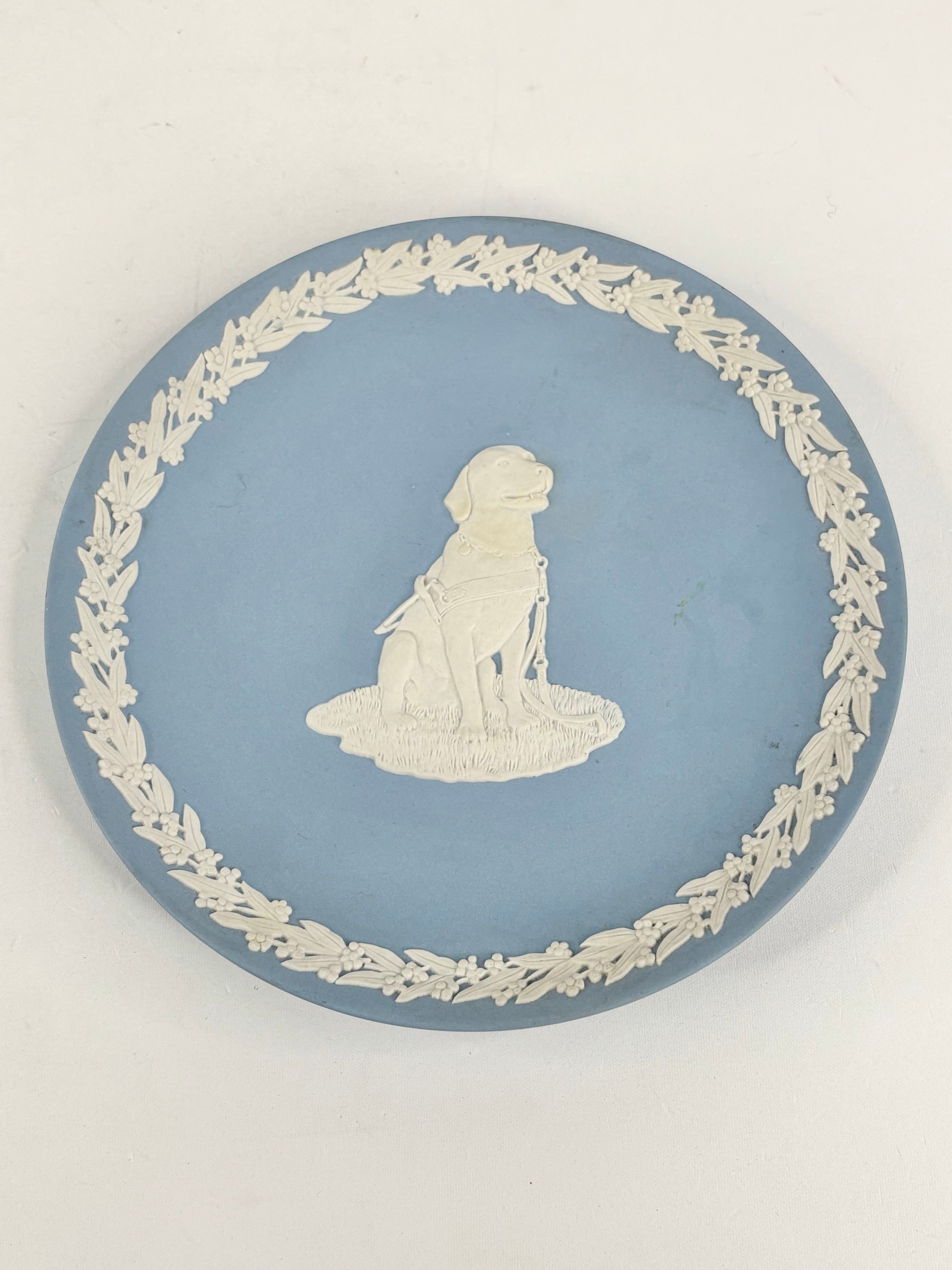 Wedgwood Royal Guide Dogs of Australia Commemorative Jasperware Plate