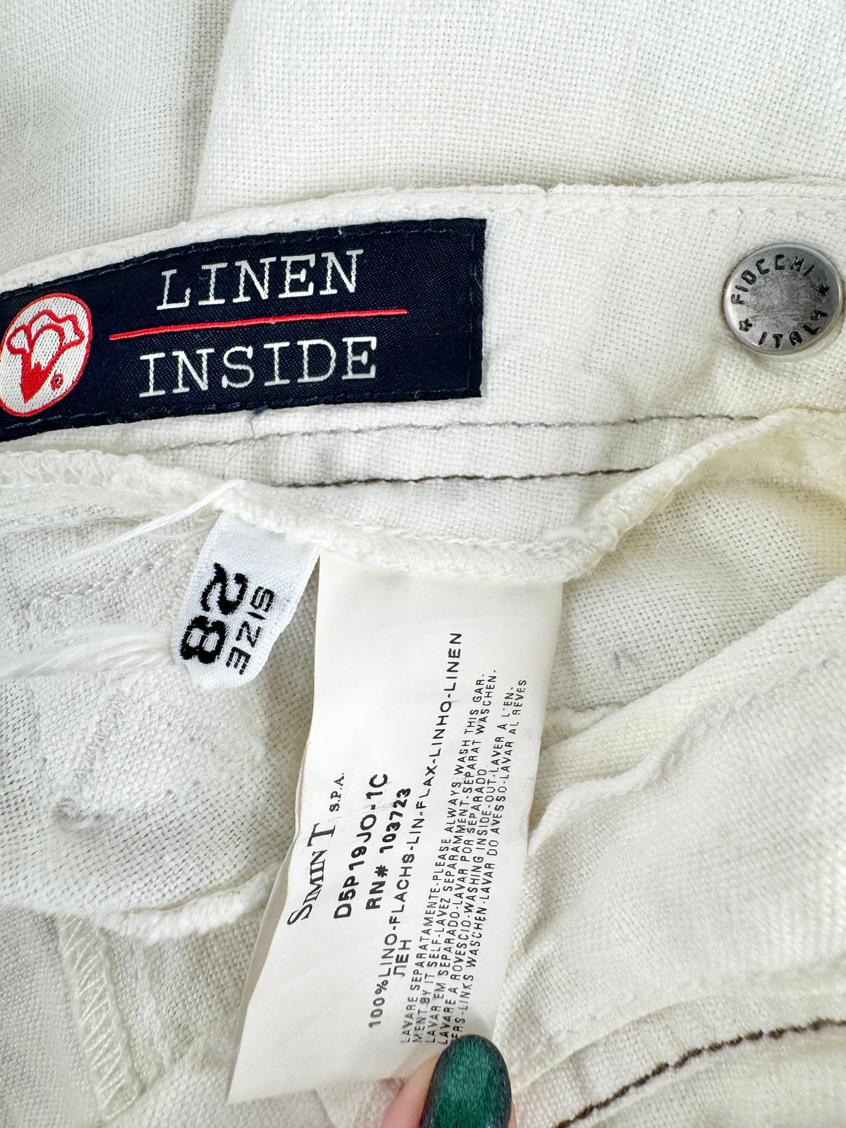 Armani Jeans Whit Linen Capris - 28