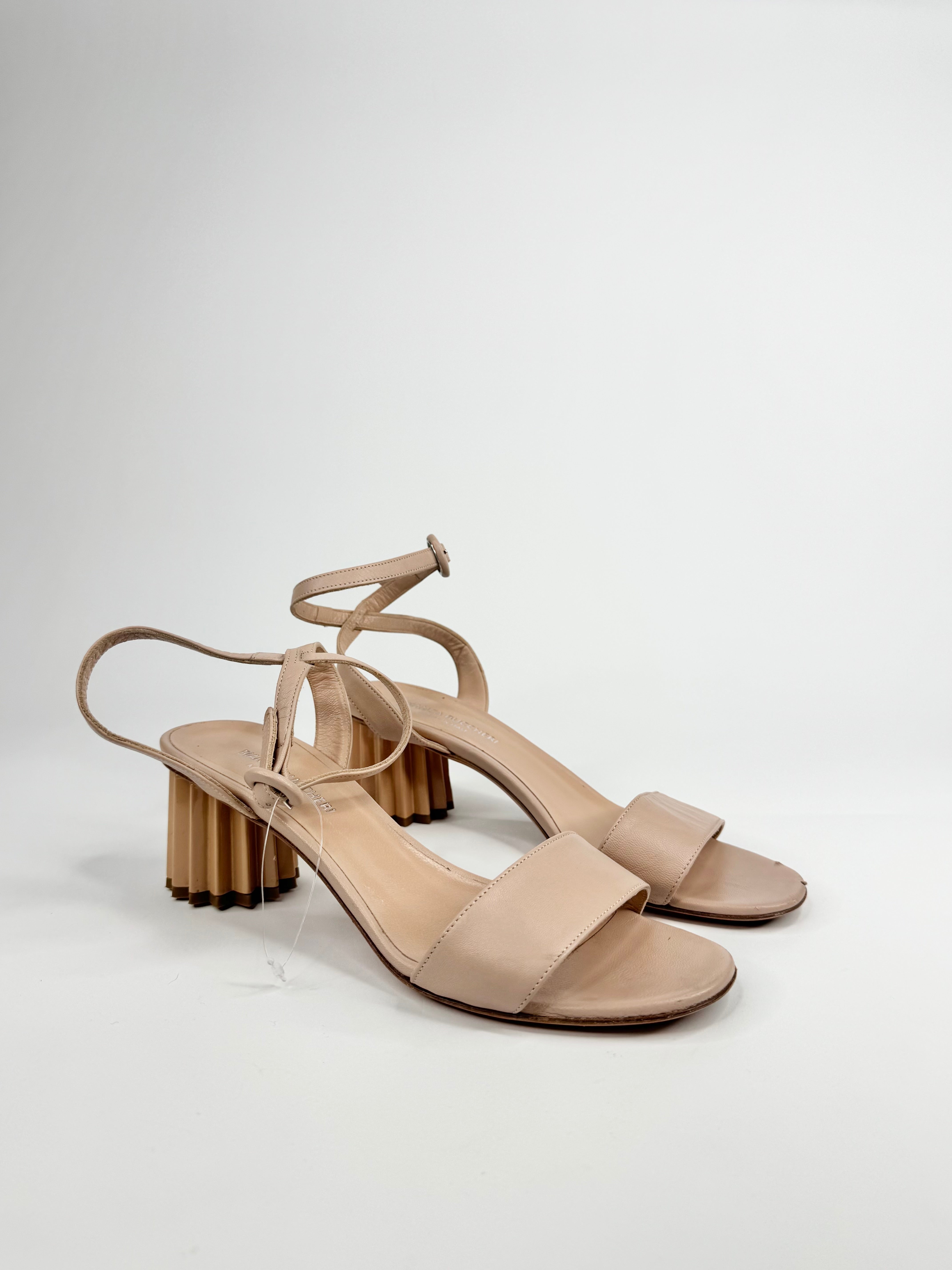 Bianca Buccheri Pastel Peach Sandals - EU38