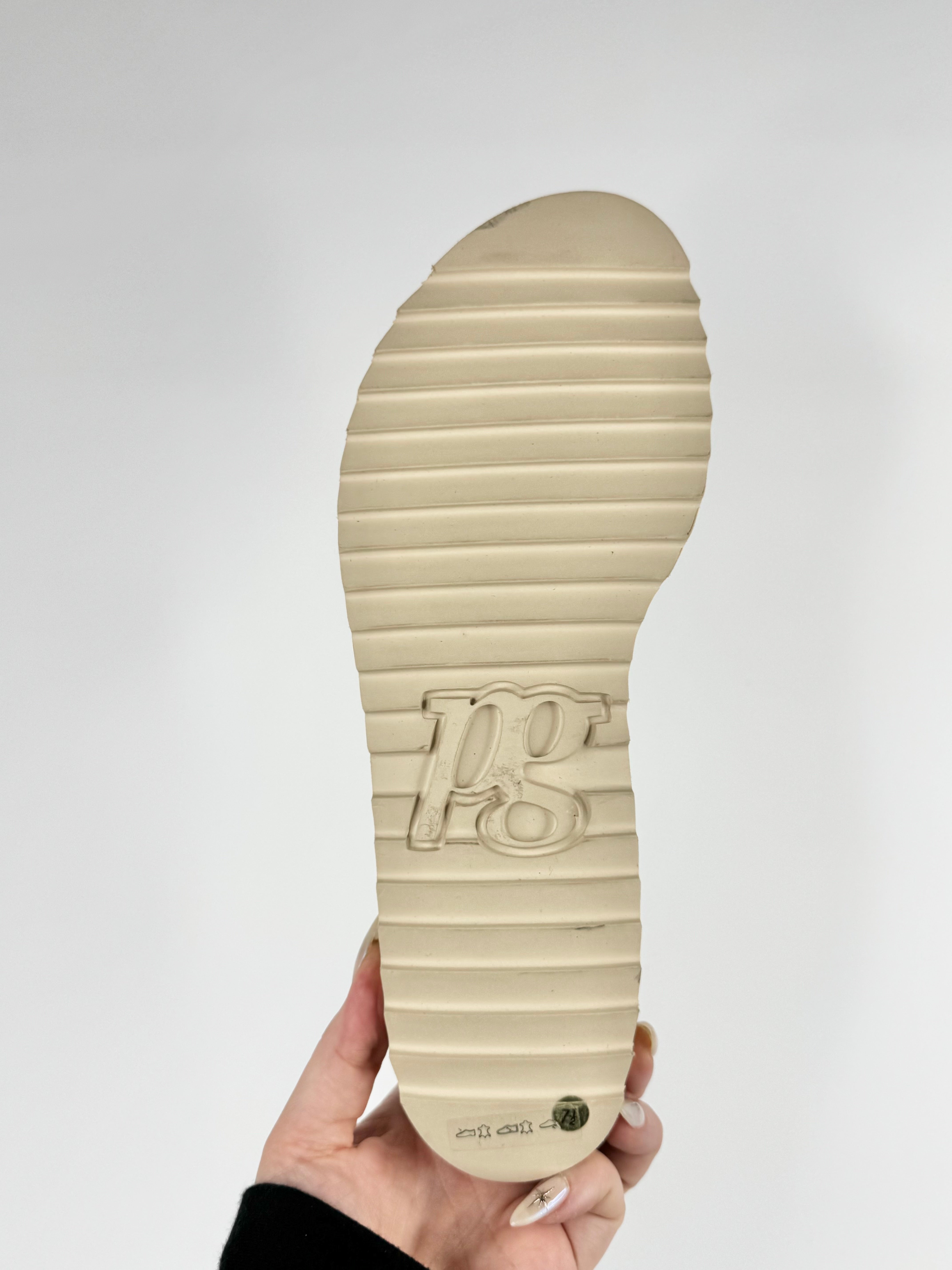 Paul Green Ecru Sandals - EU38