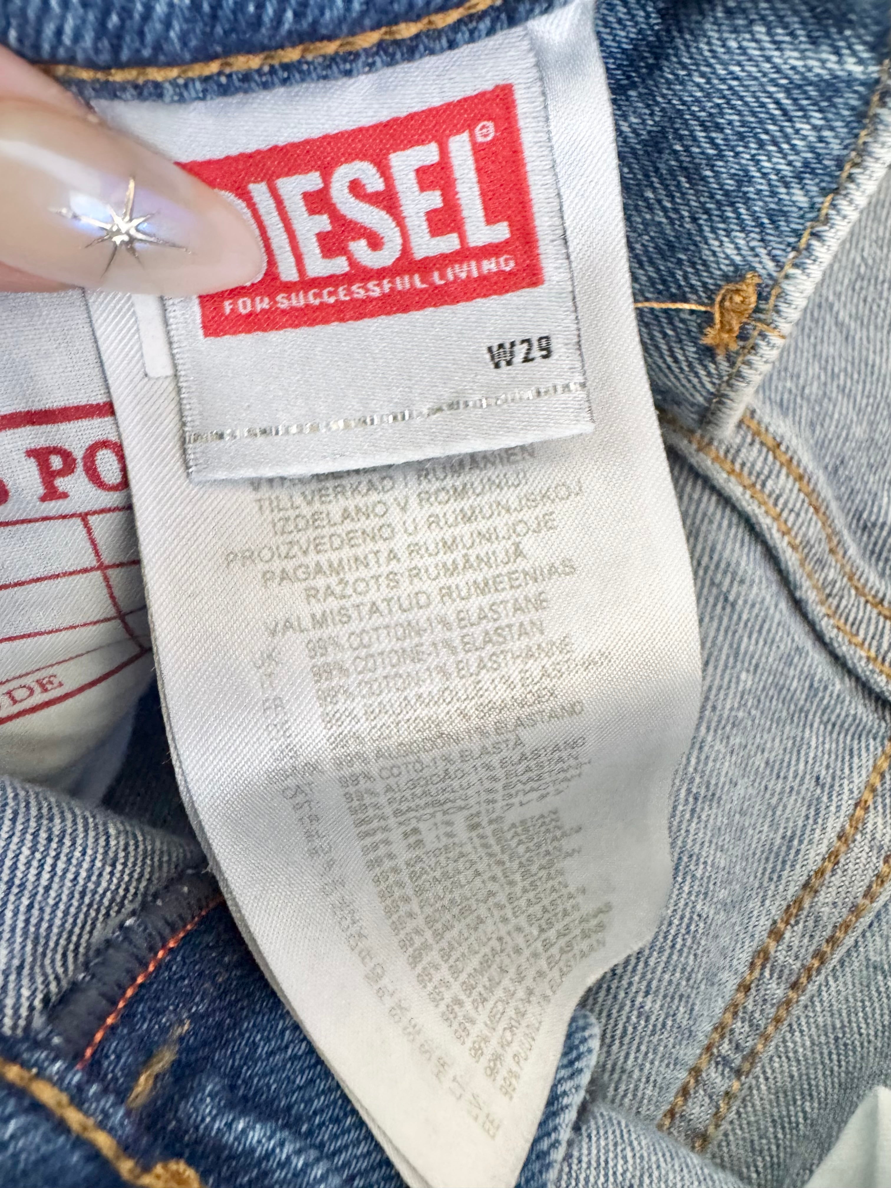 Diesel Blue Jeans NWT - 29