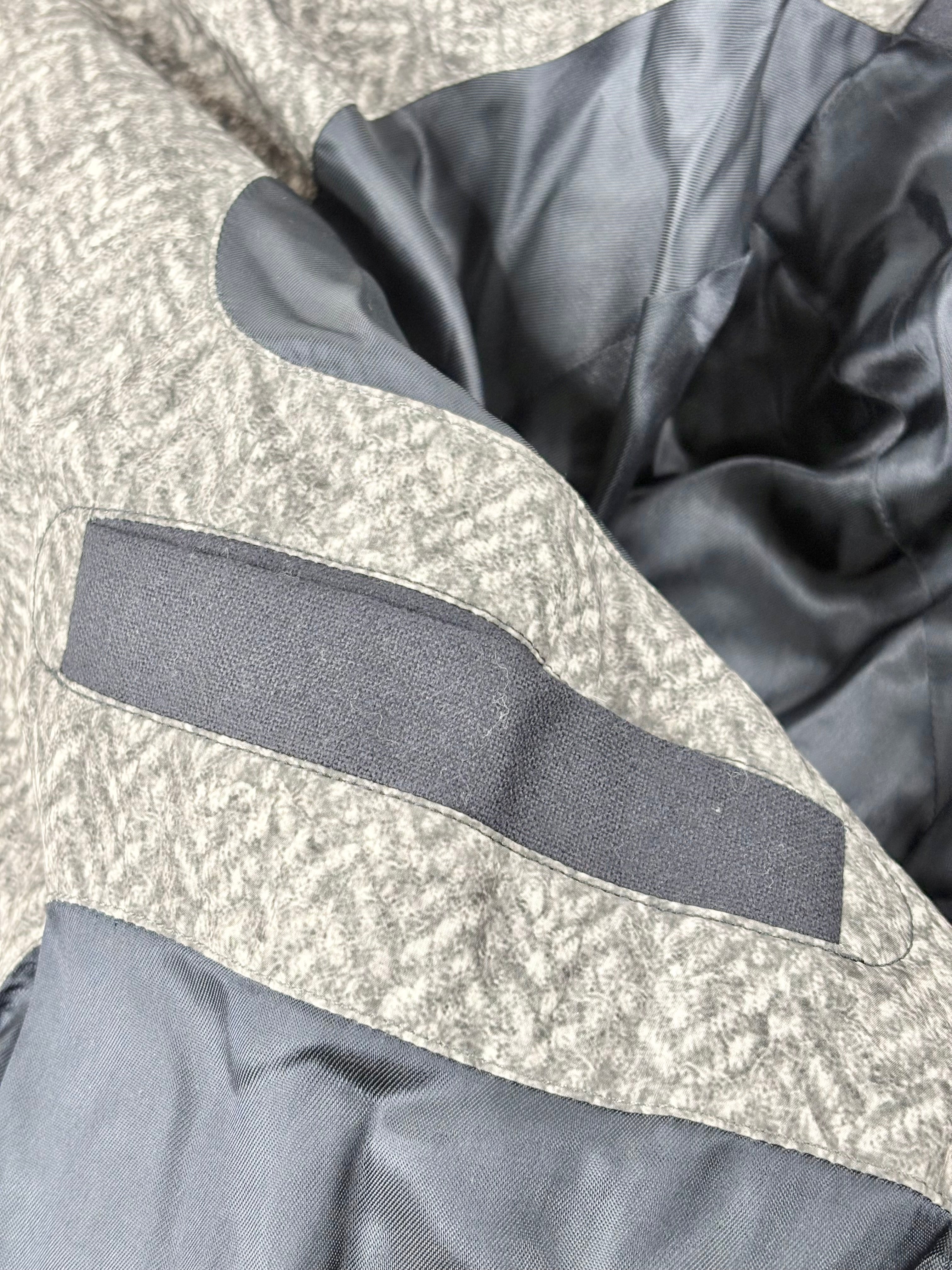 Carven Grey Zig-Zag Pattern Hooded Winter Jacket - AU16