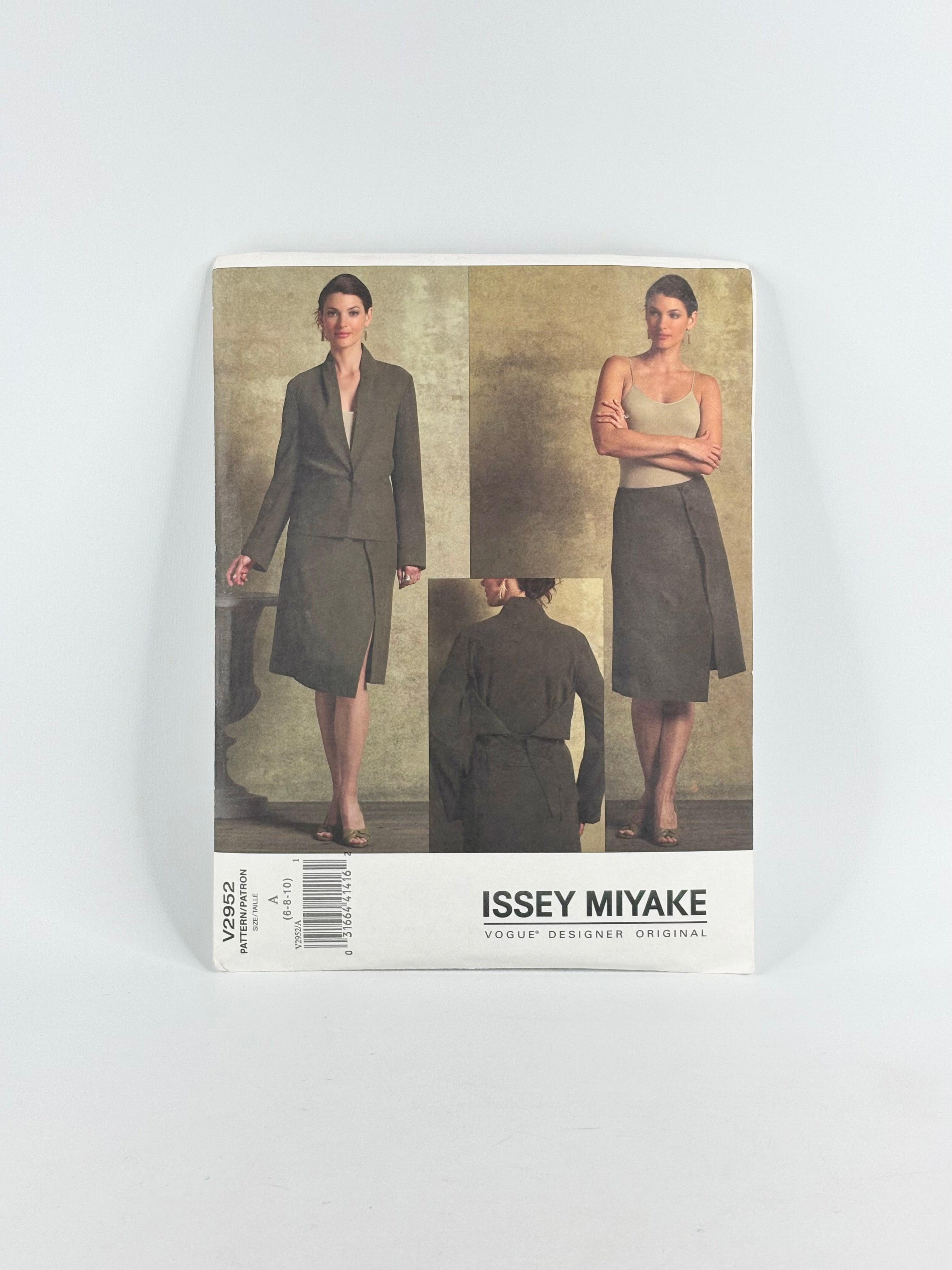 Vogue Designer Original Issey Miyake Jacket & Skirt: No. V2952 - 6/8/10
