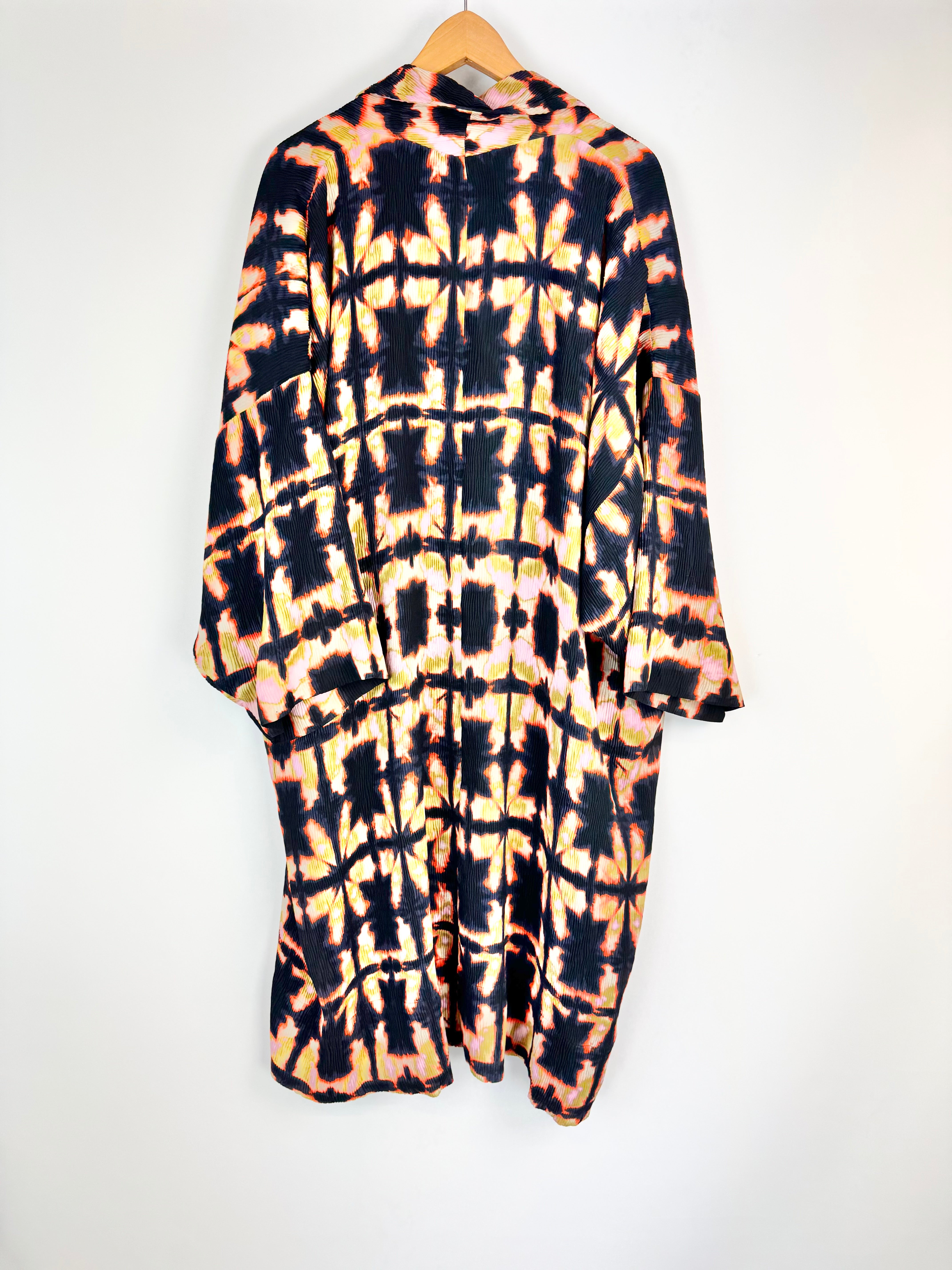 Munthe Long Abstract Patterned Statement Robe - AU8/10/12