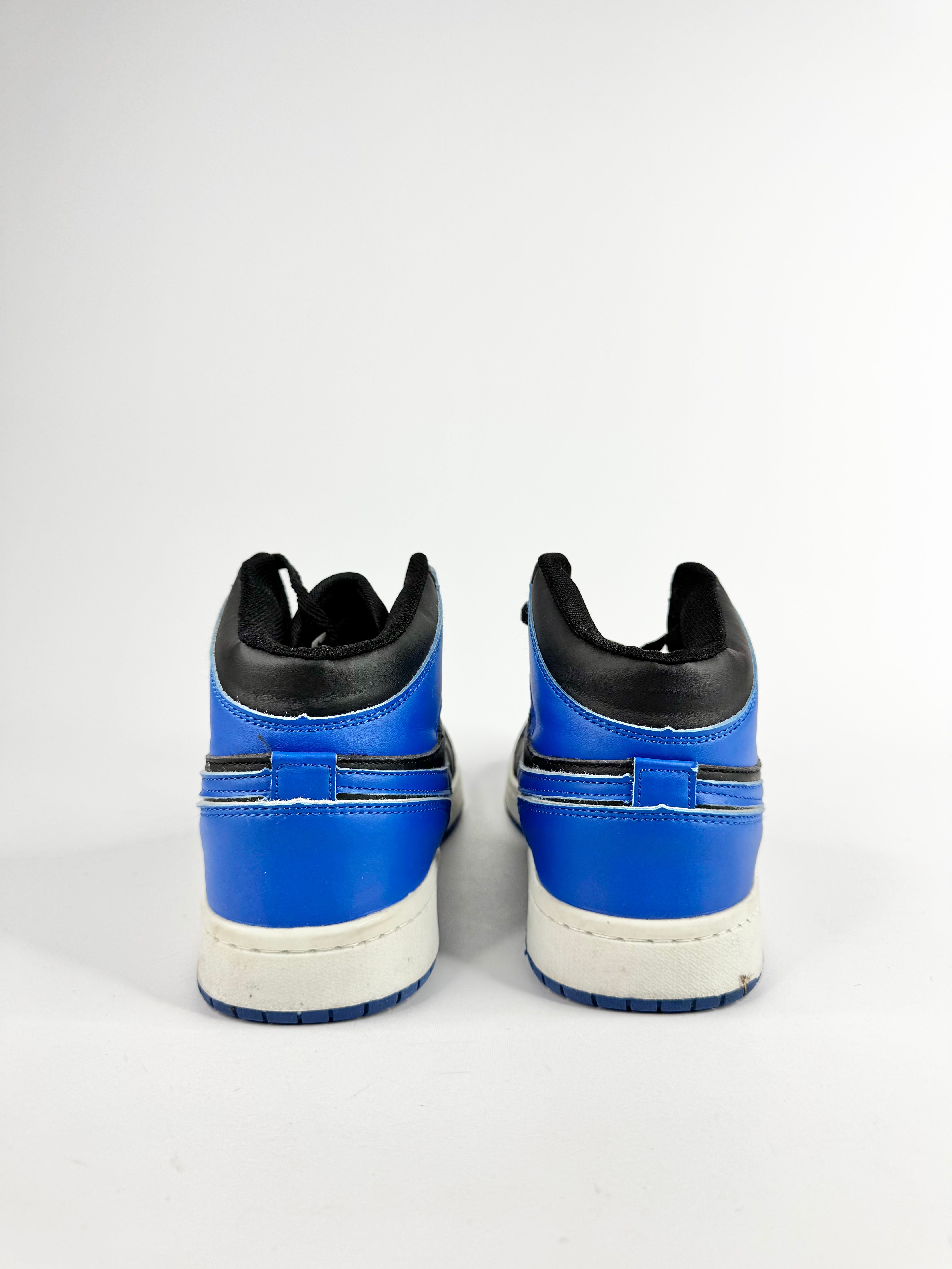 Nike Air Jordan 1 Mid 'Hyper Royal' High Top Sneakers - EU41