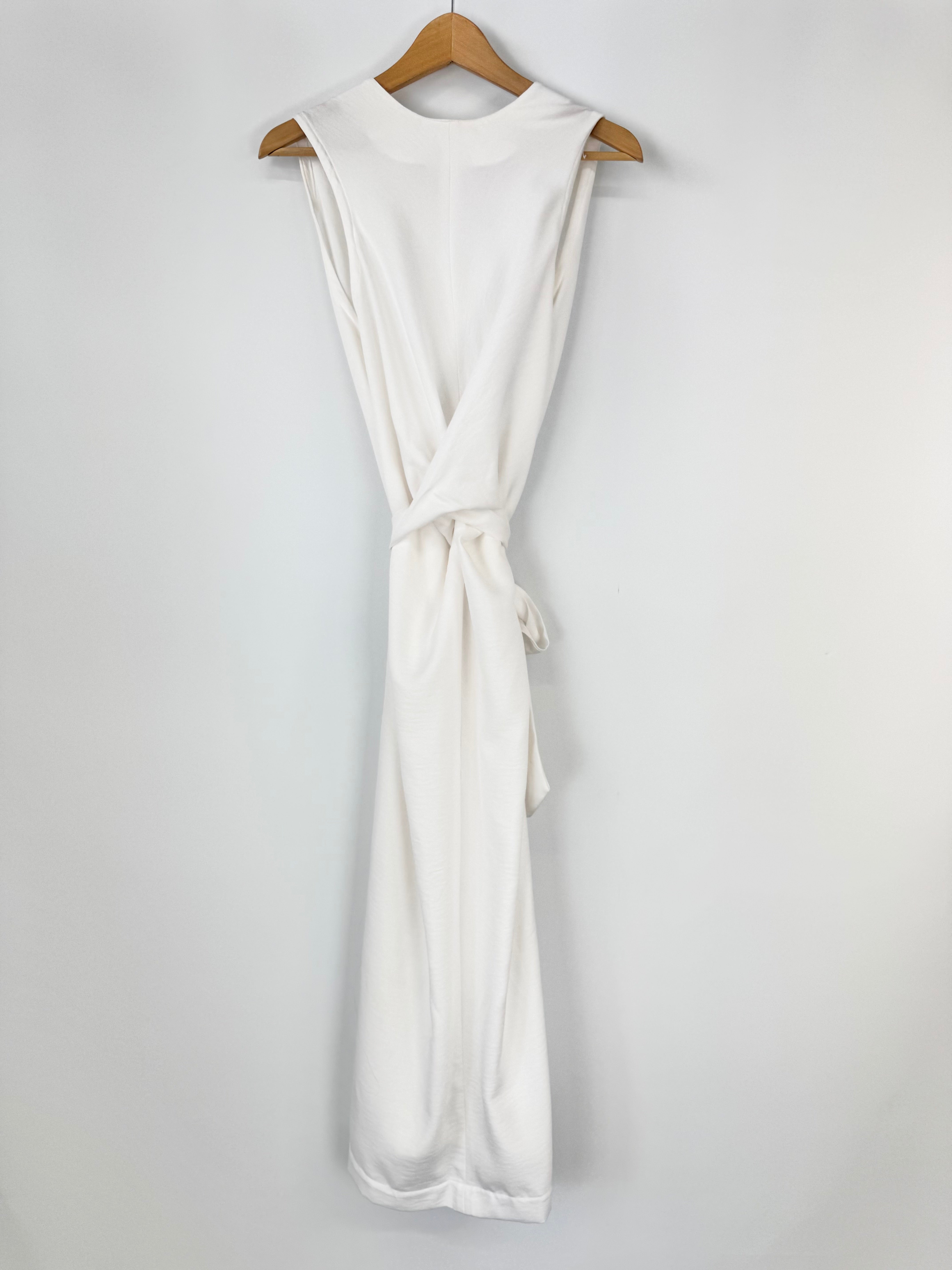 Mayan White Two-Piece Dress & Long Robe Set - AU10/12