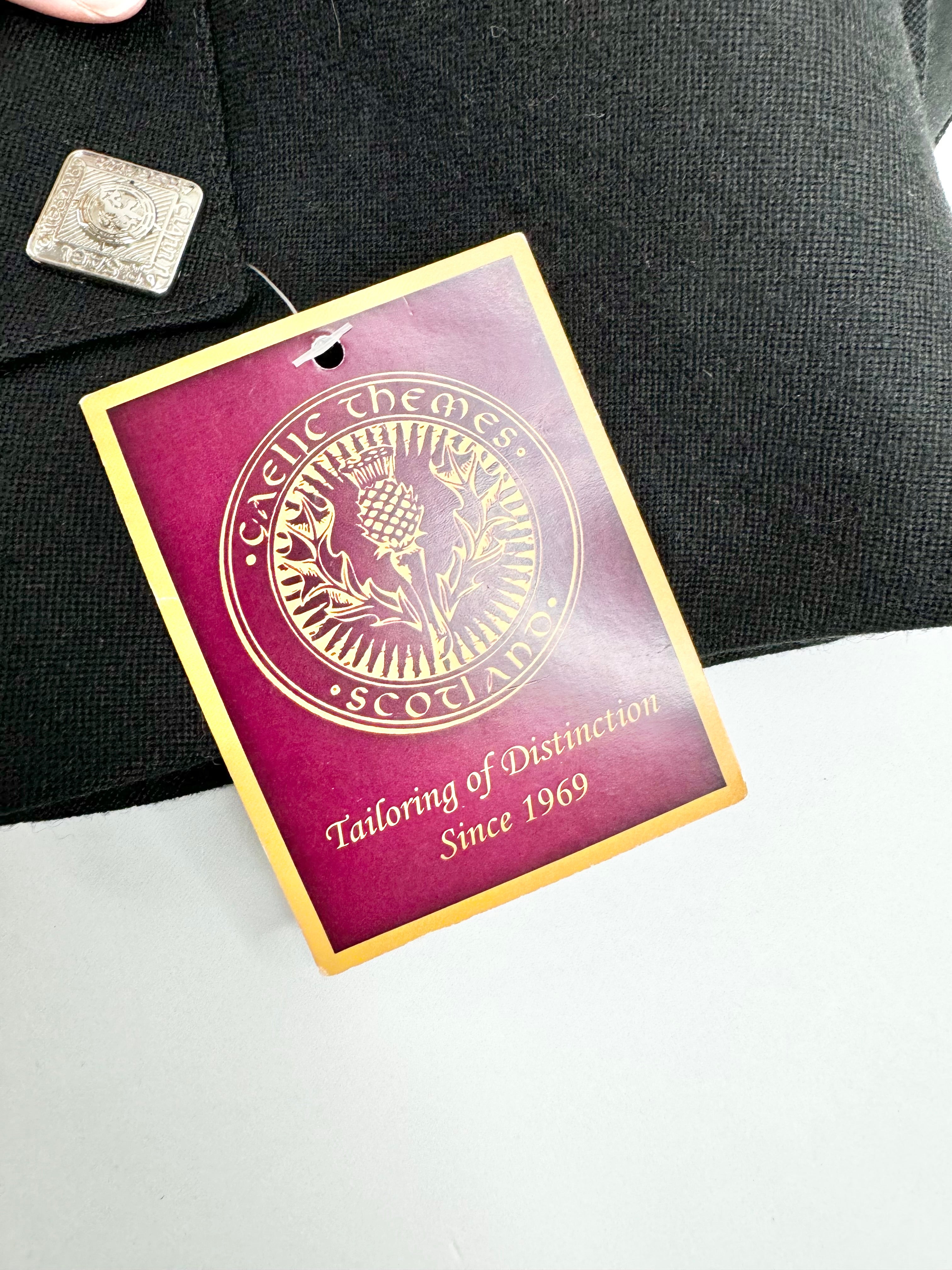 Gaelic Themes Black Prince Charlie Suit & Kilt Set - L