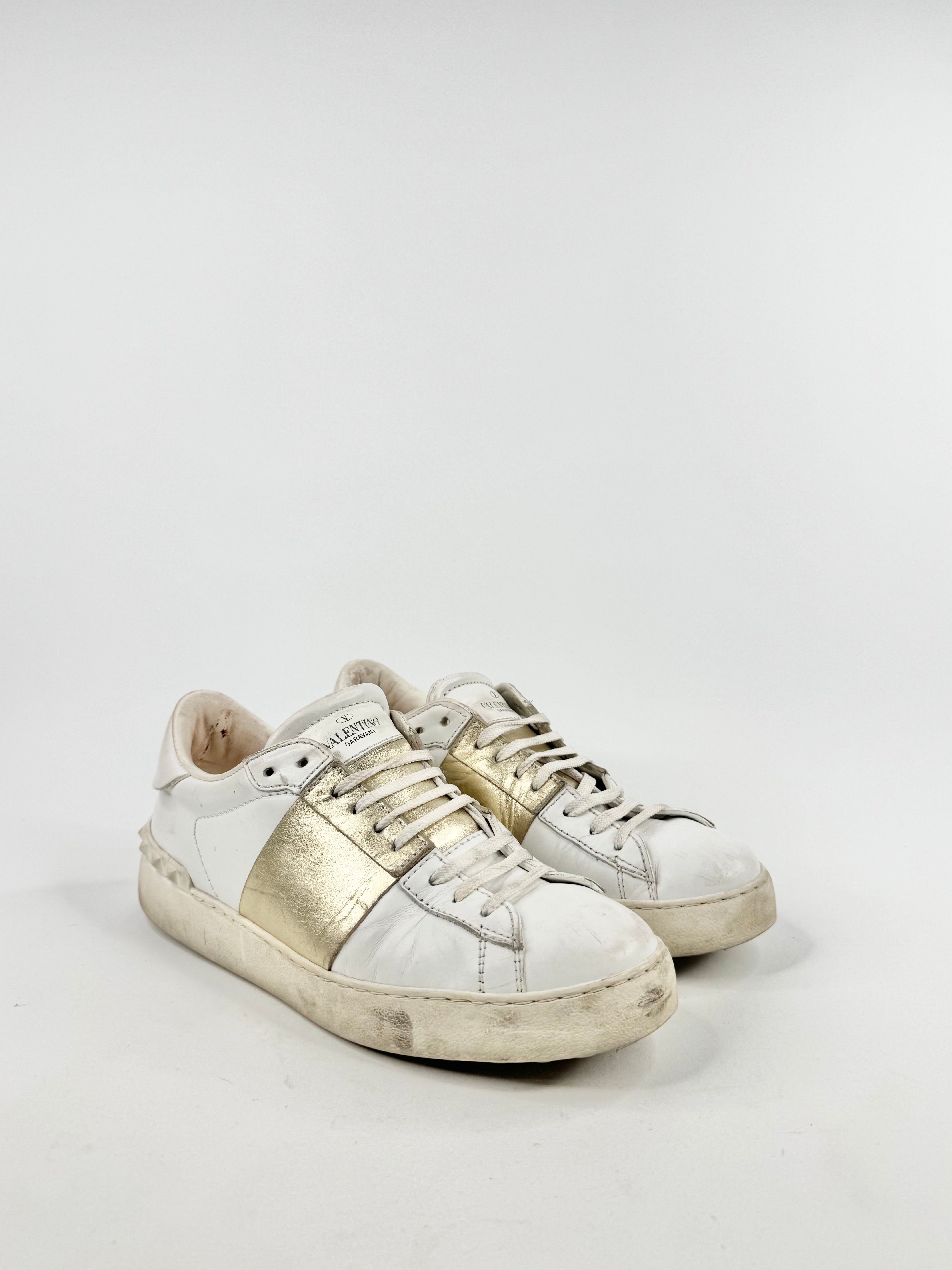 Valentino Garavani White Sneakers - 9