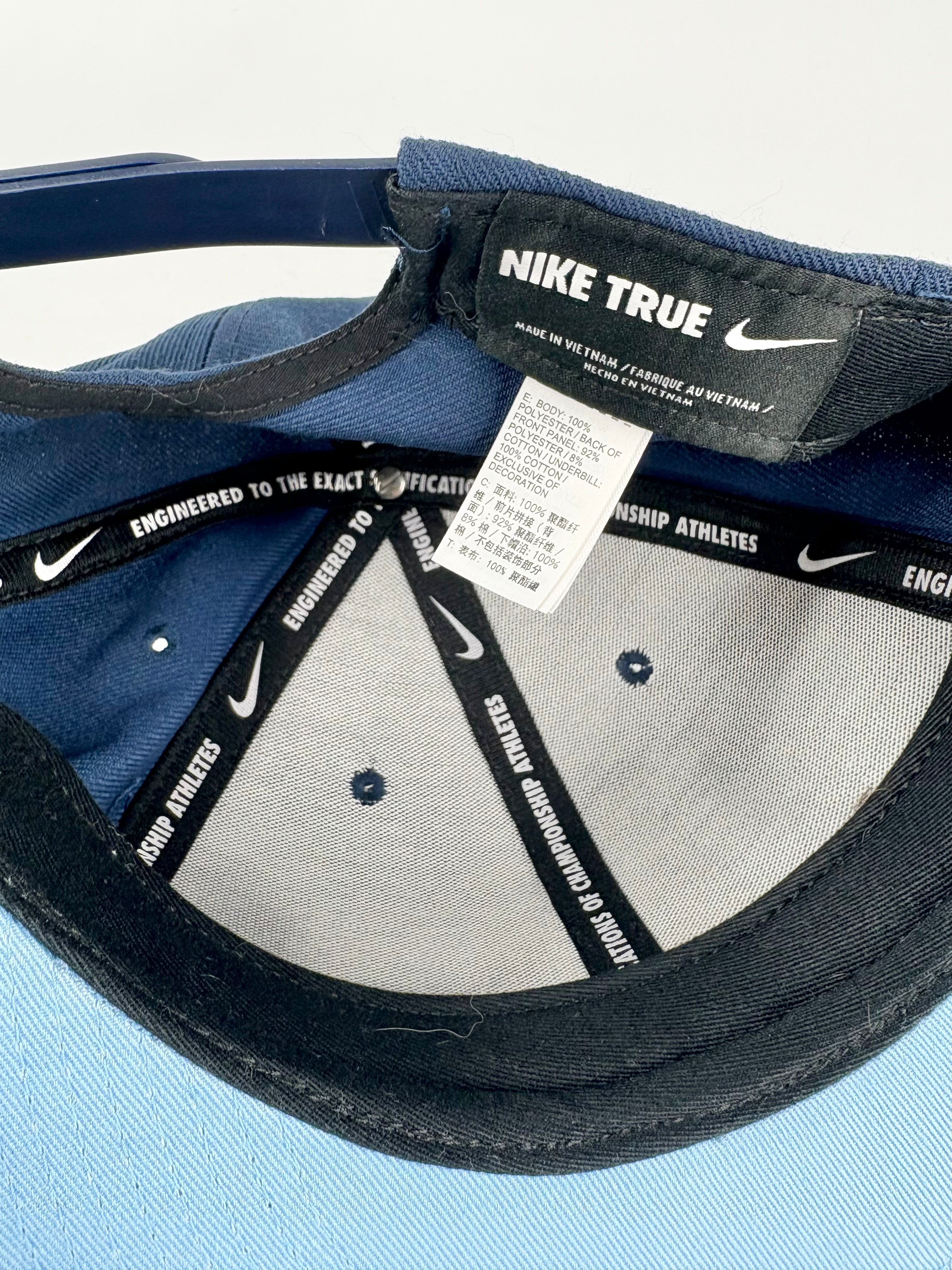 Nike Manchester City FC Navy Blue Snapback Cap