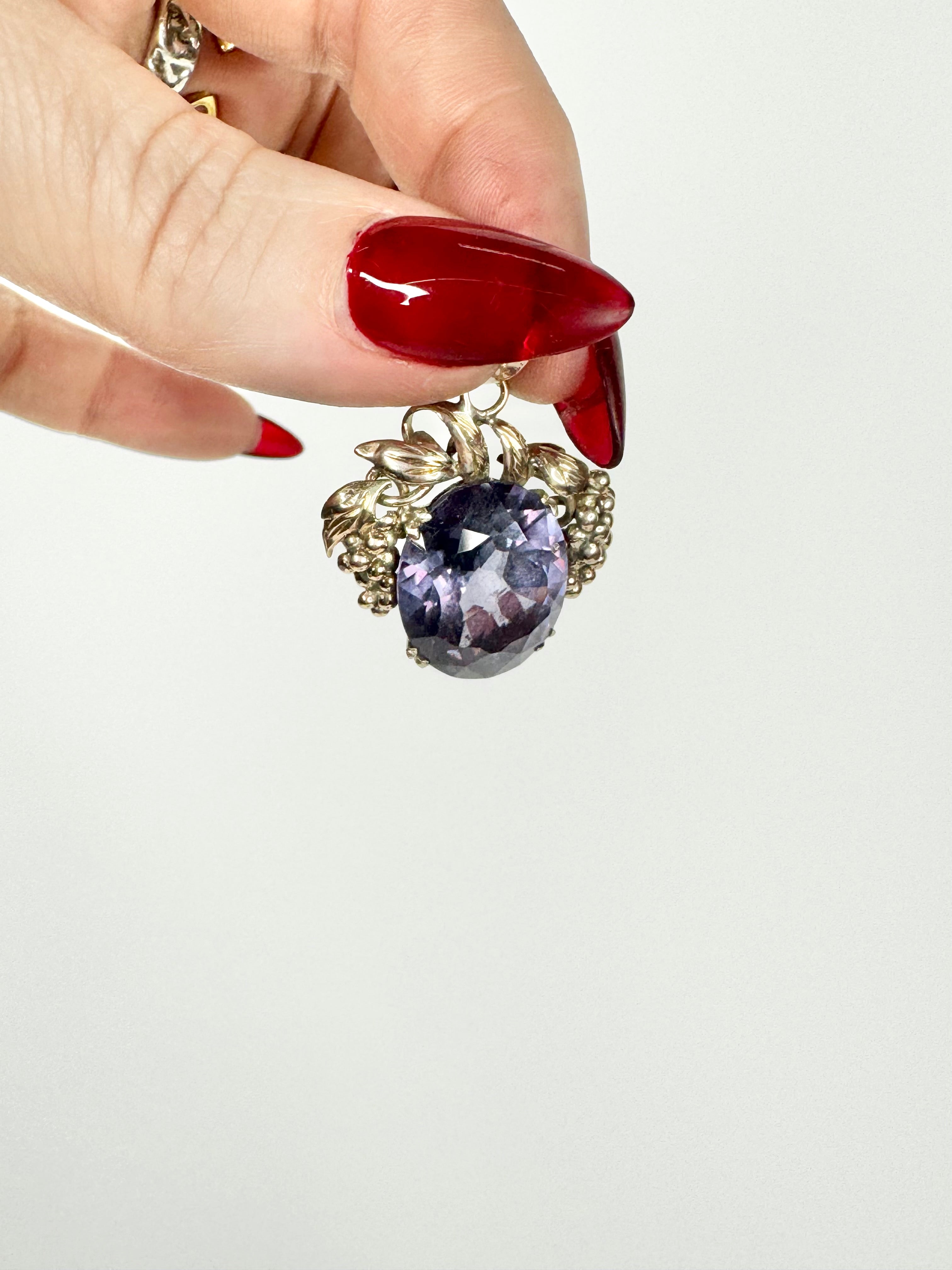 14ct Gold Grape Pattern Pendant