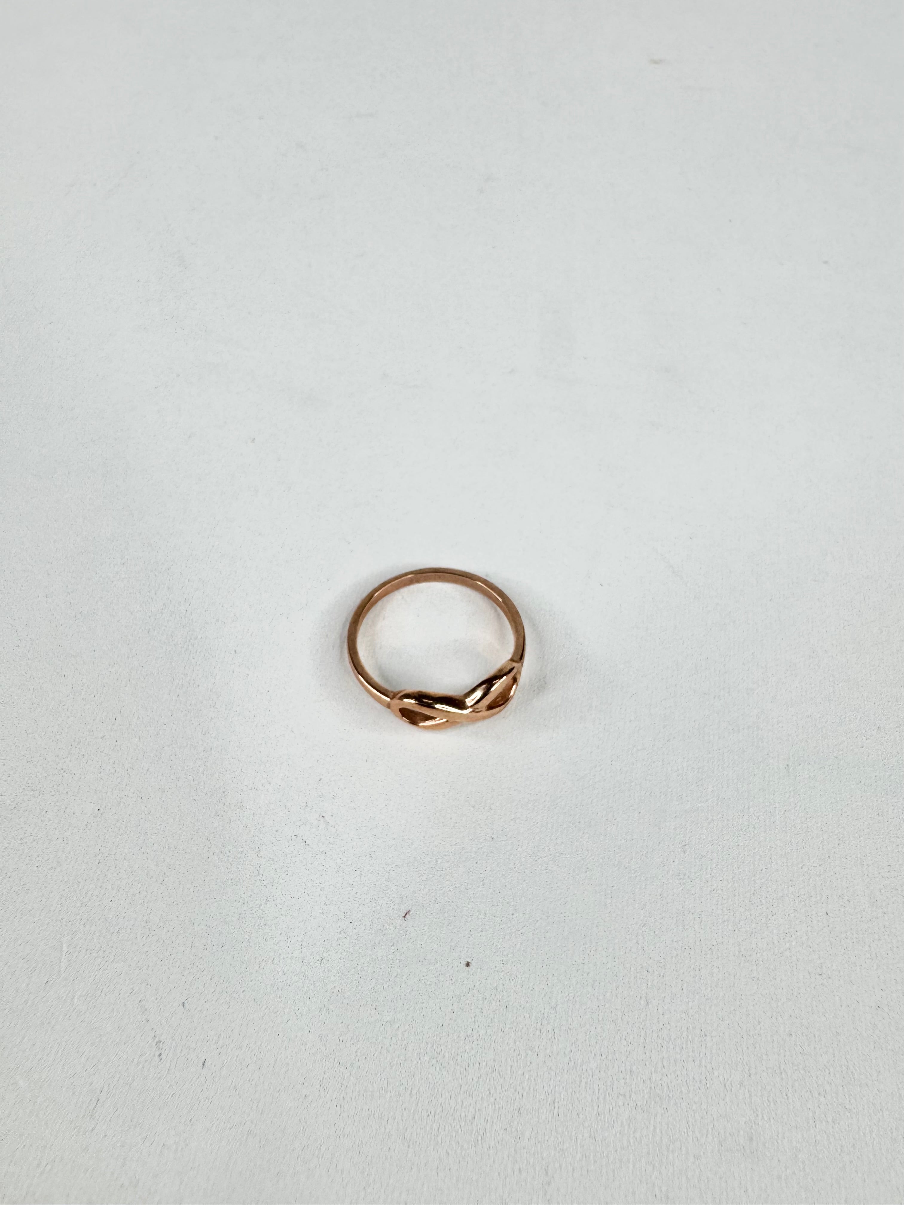 9ct Rose Gold Infinity Ring