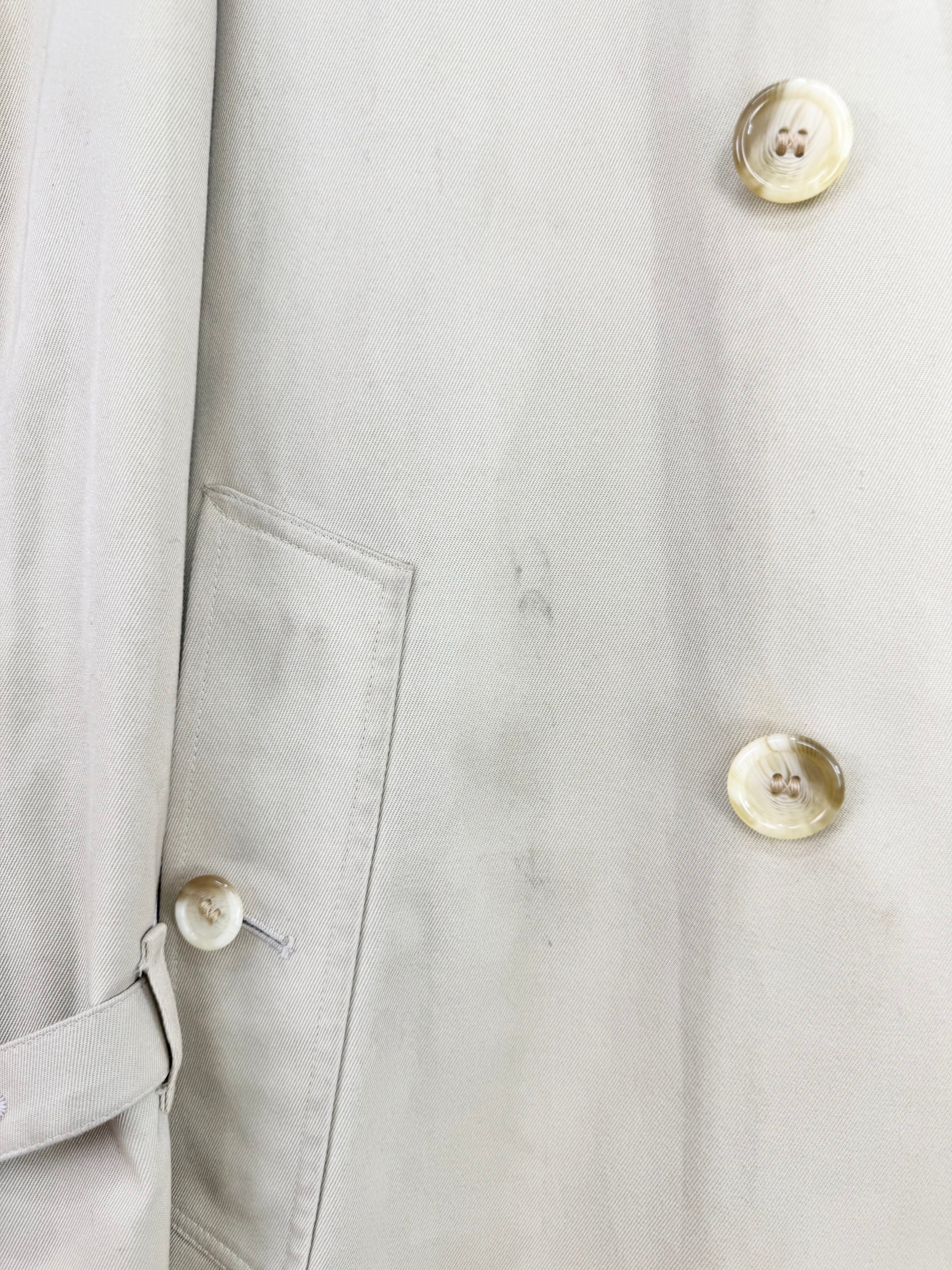 Burberry Vintage Beige Trench Coat - M