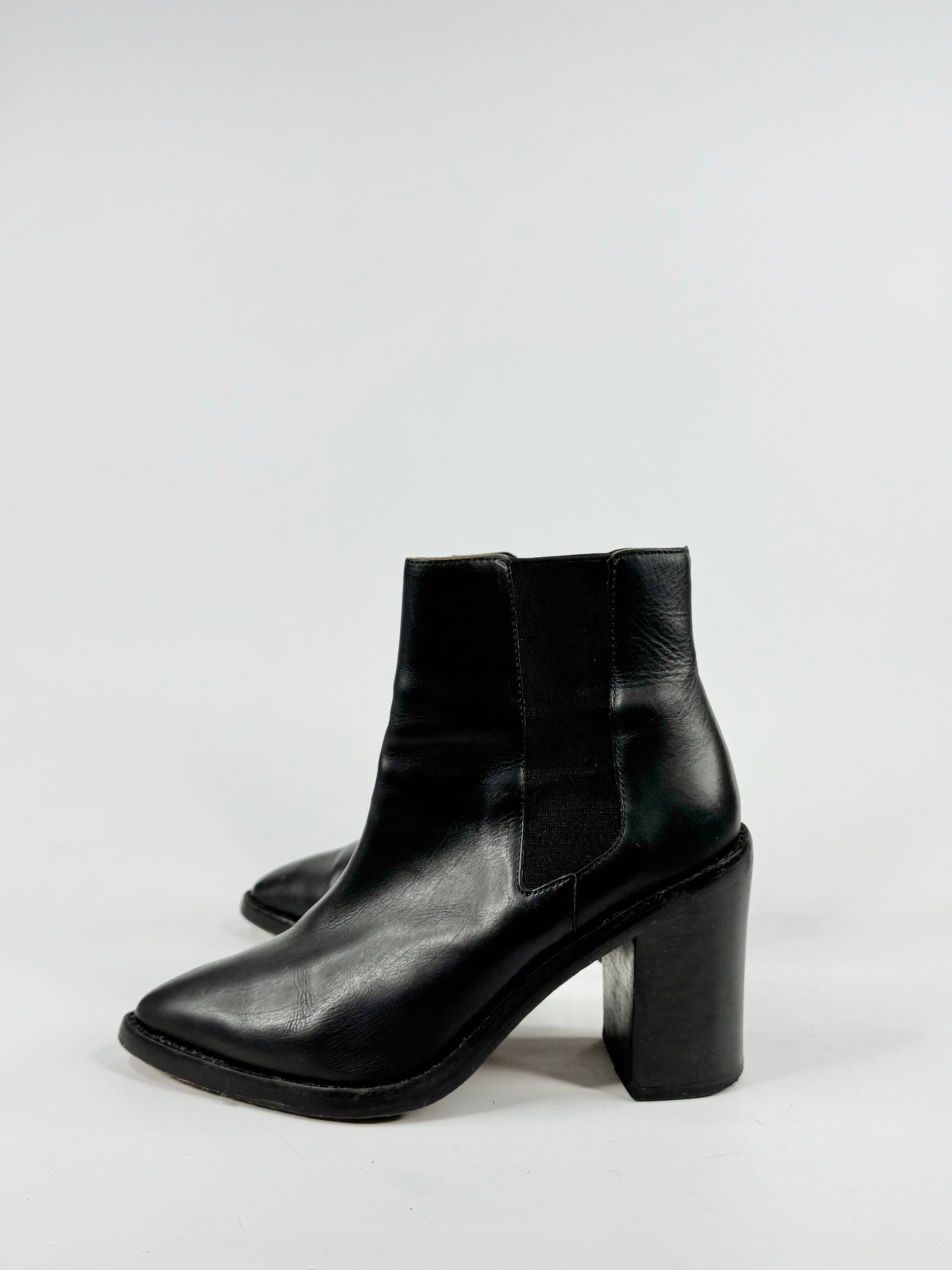Zimmermann Black Leather Ankle Boots - EU37