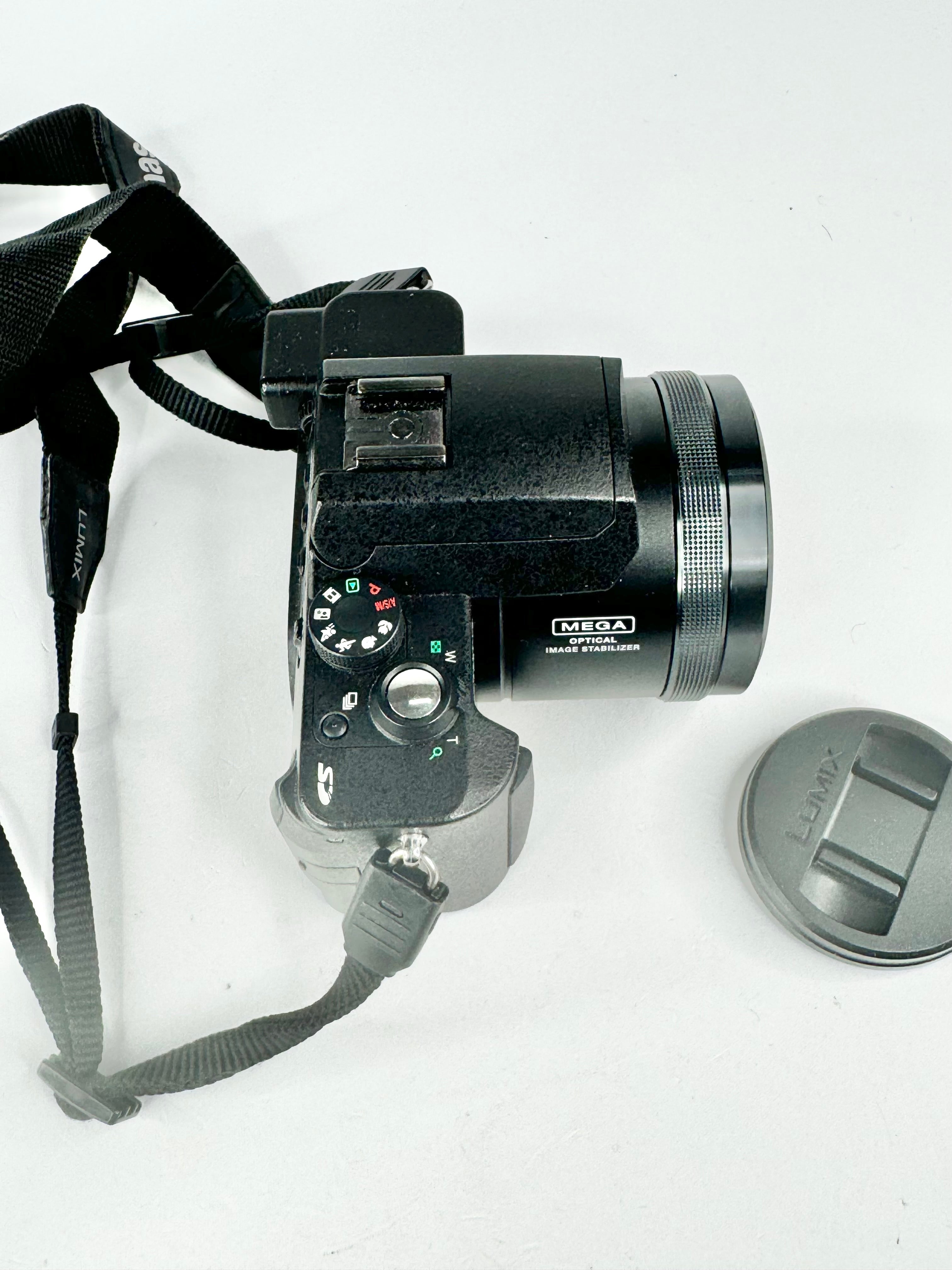 Panasonic FZ10 Lumix Camera