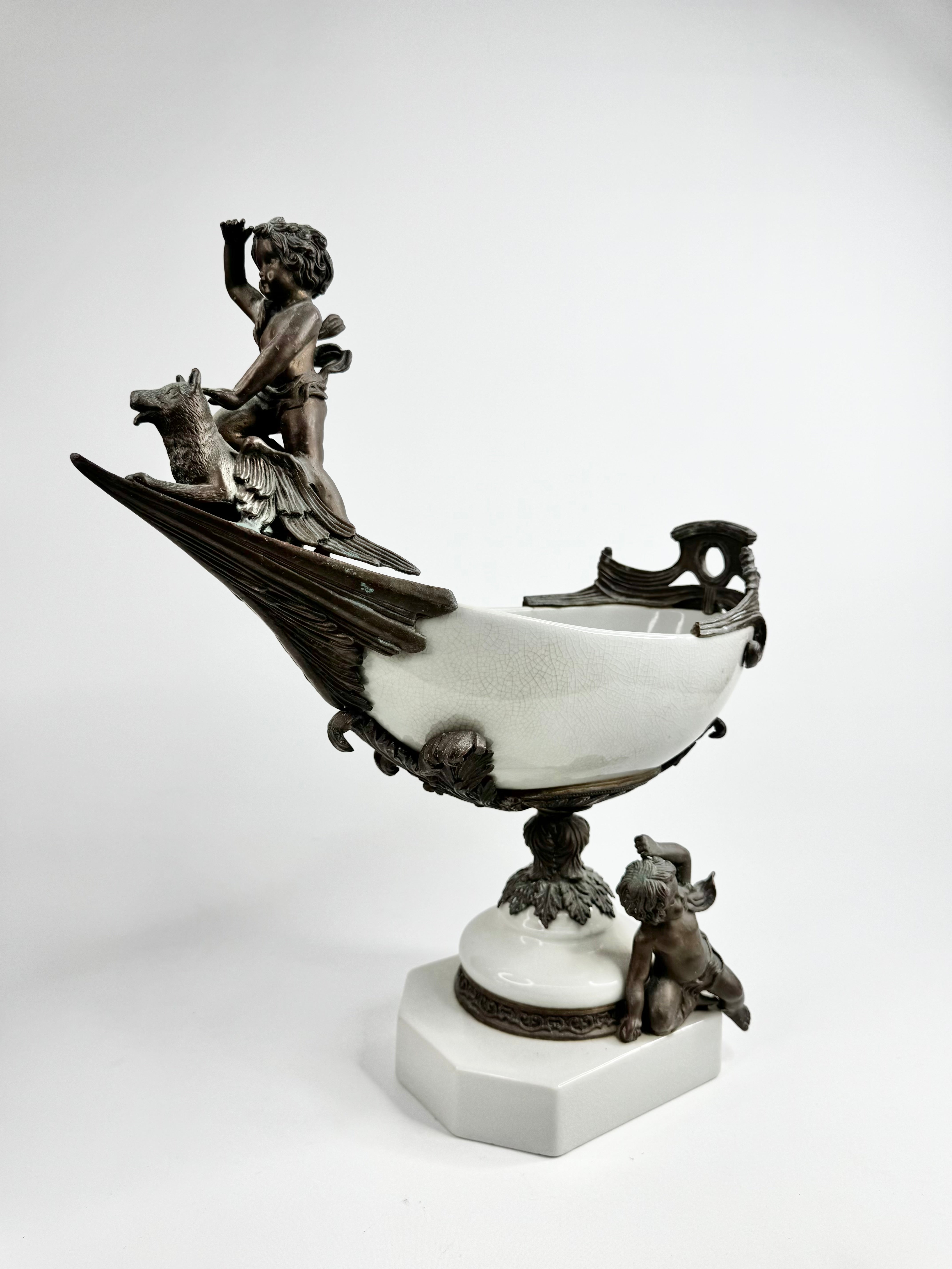 Vintage R.M. Hall Pty Ltd Art Nouveau Style Cherub Gondola Centrepiece Bowl