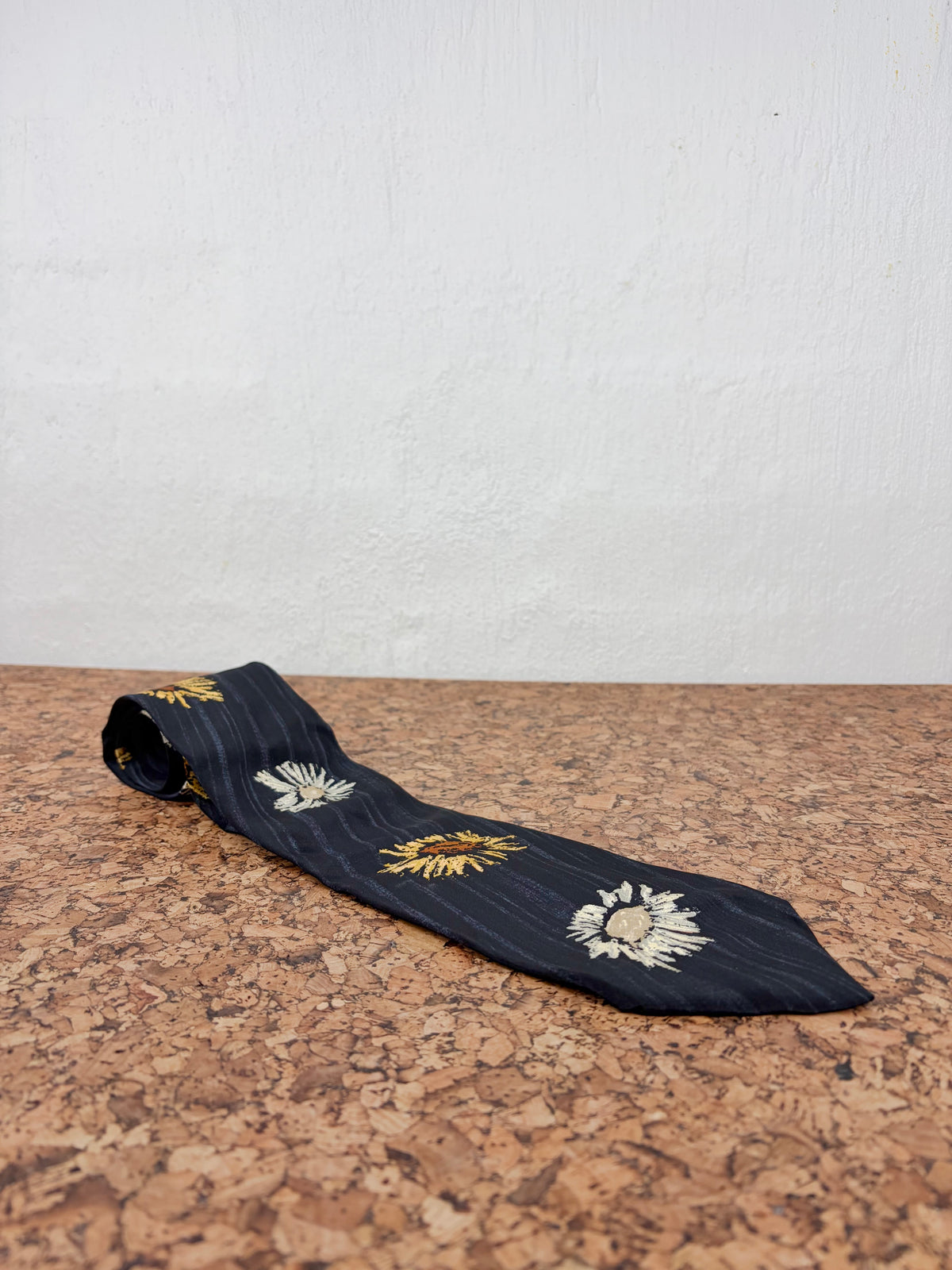 Boss Hugo Boss Black Daisy Patterned Silk Tie