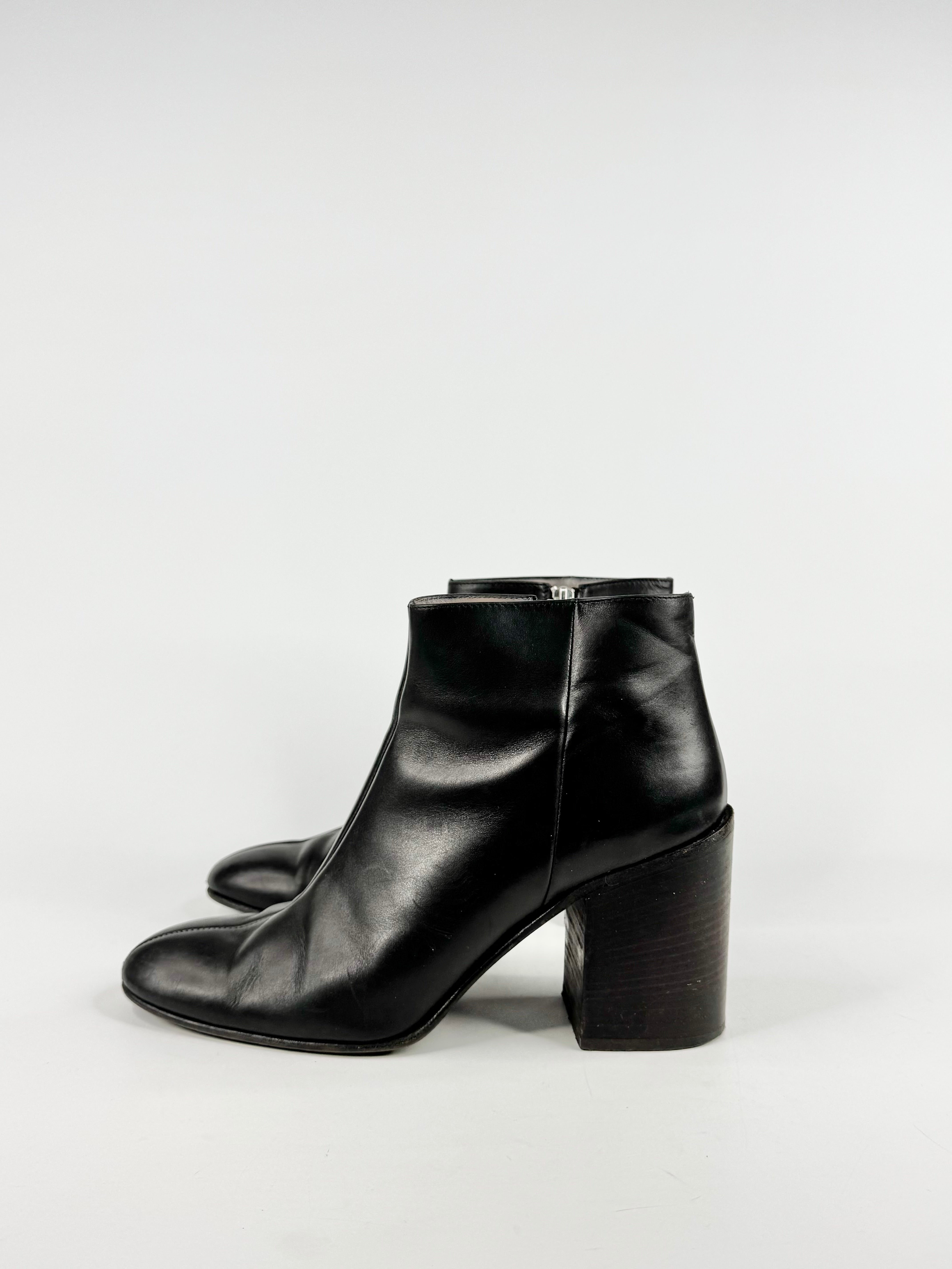 Acne Studios Black Ankle Boots - EU40
